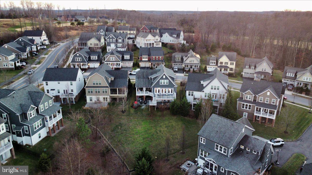 POTOMAC SHORES - Residential