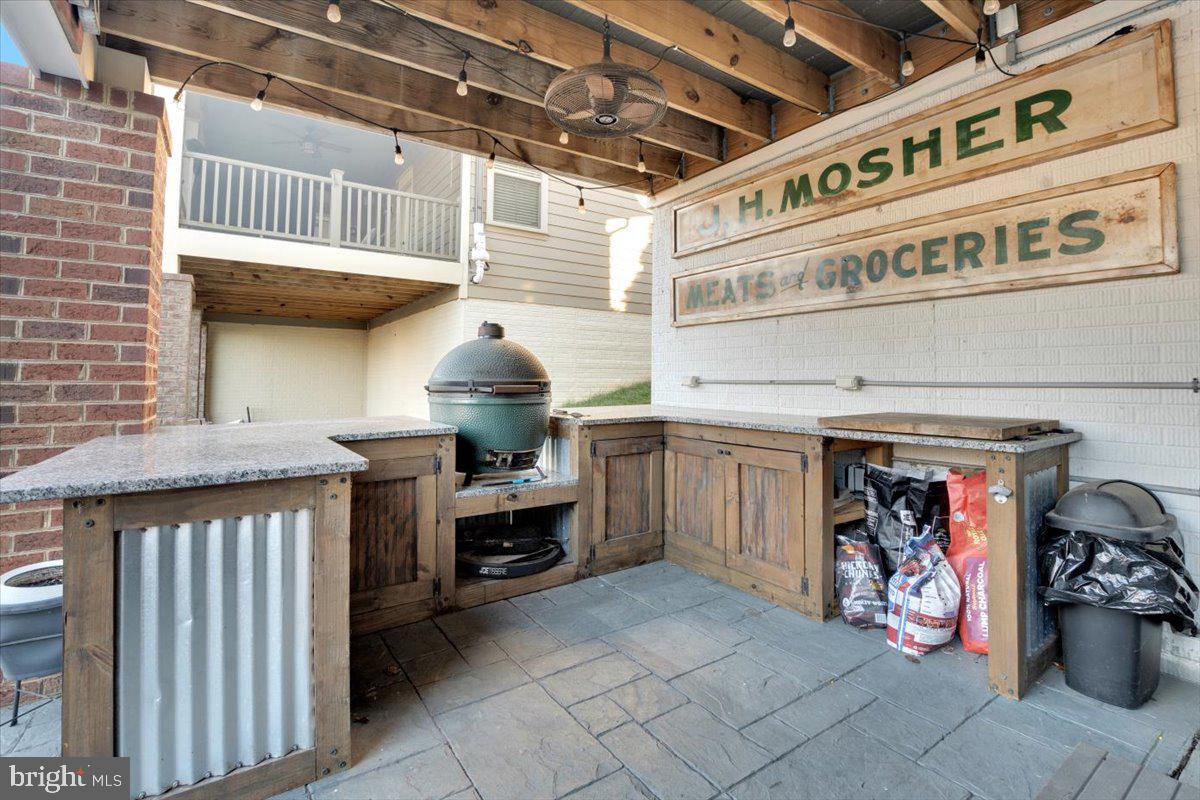 POTOMAC SHORES - Residential