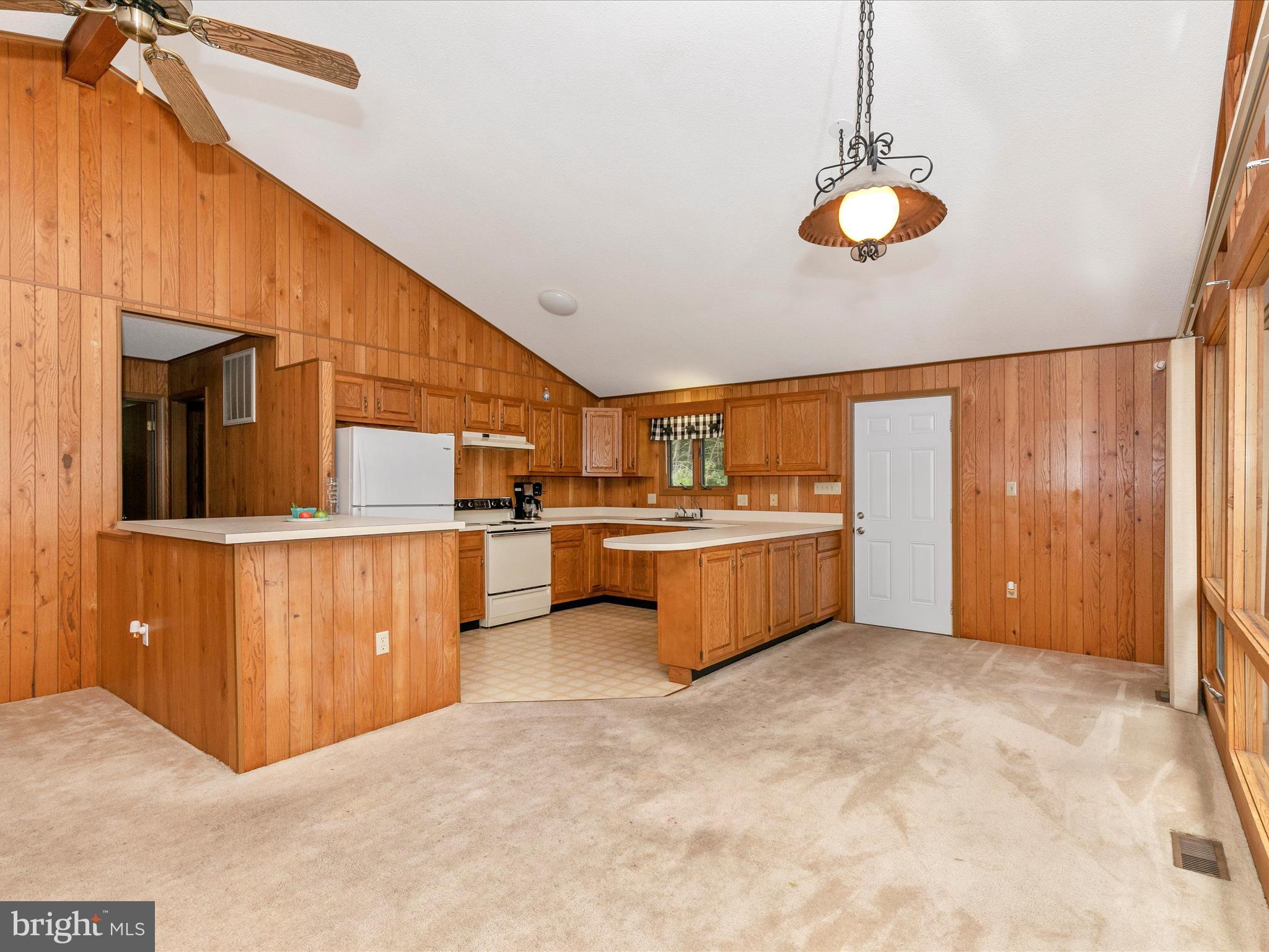 THE WOODS RESORT - Residential