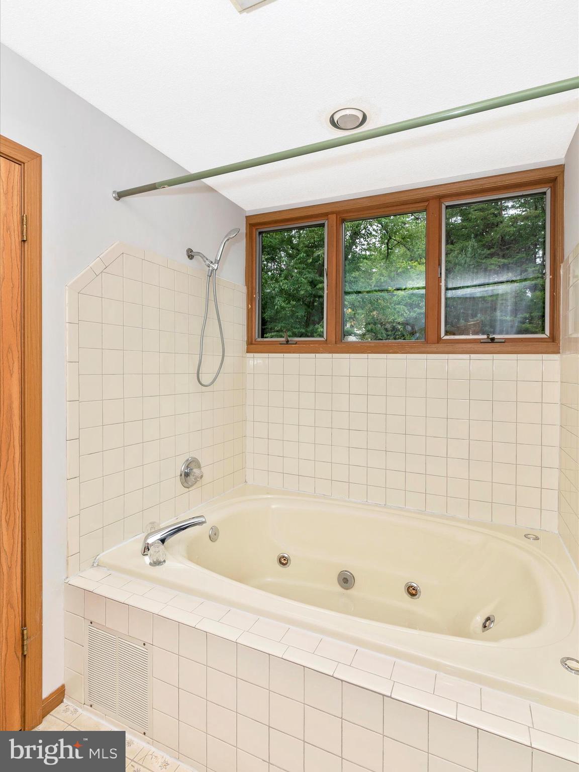 THE WOODS RESORT - Residential