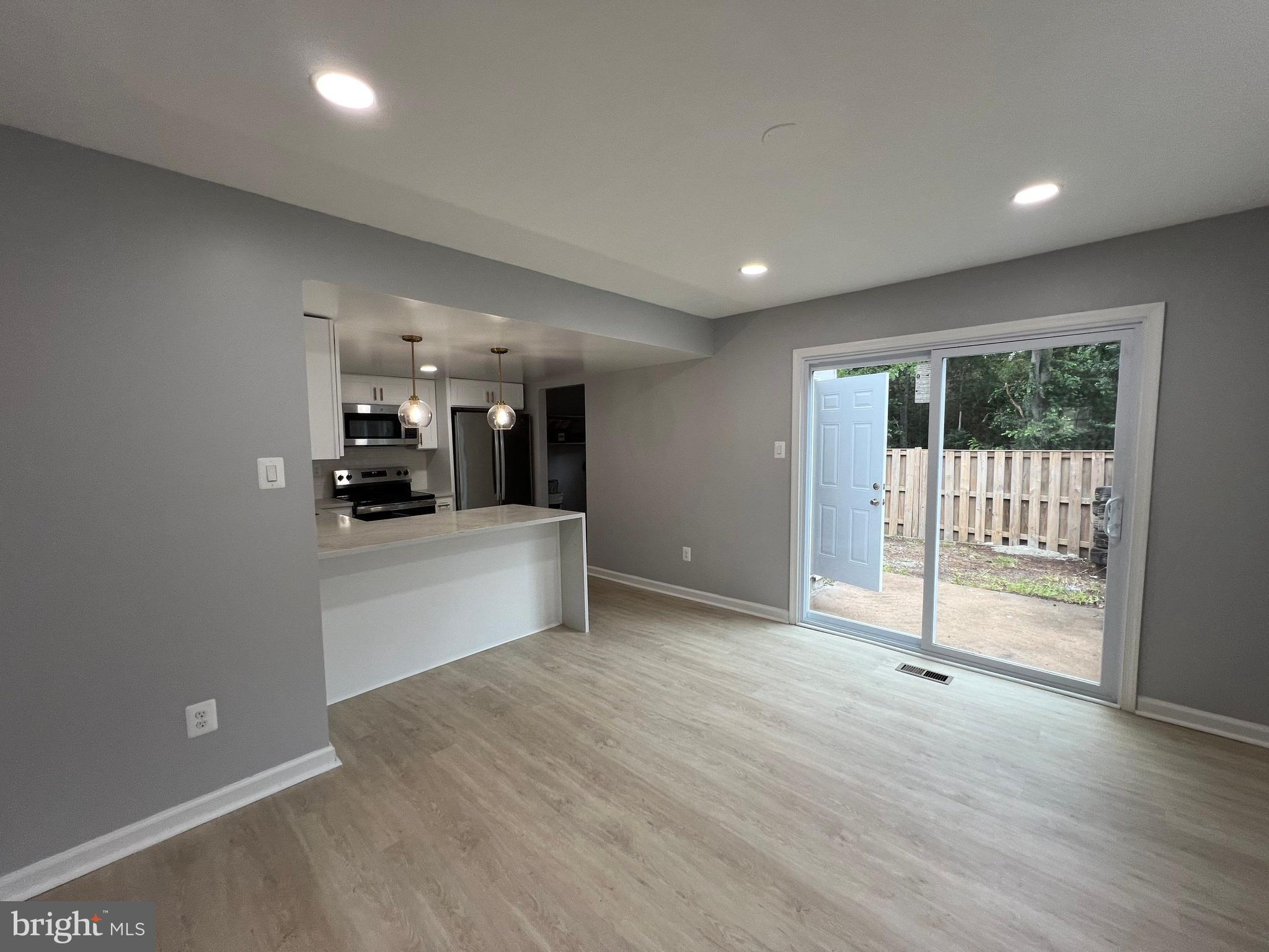 12750 MIDWOOD LANE