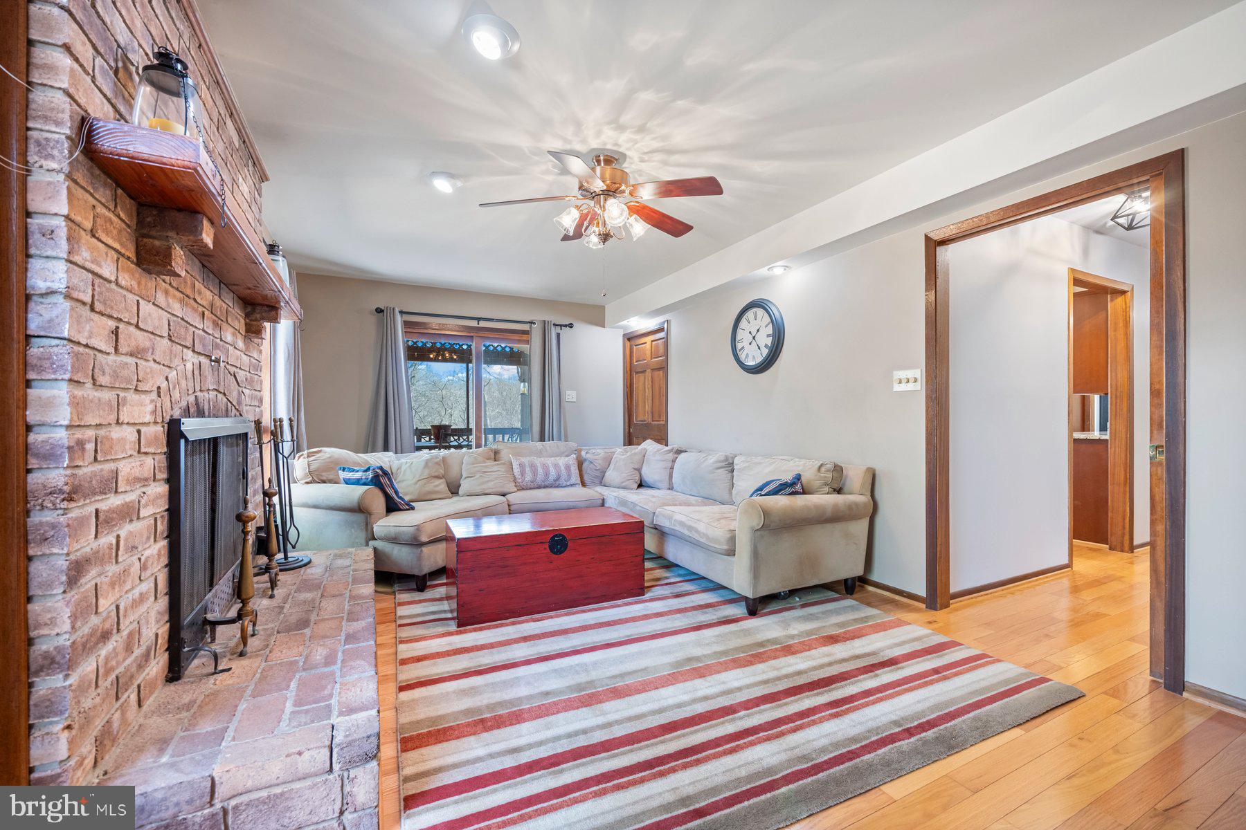 SUNSHINE ACRES - Residential