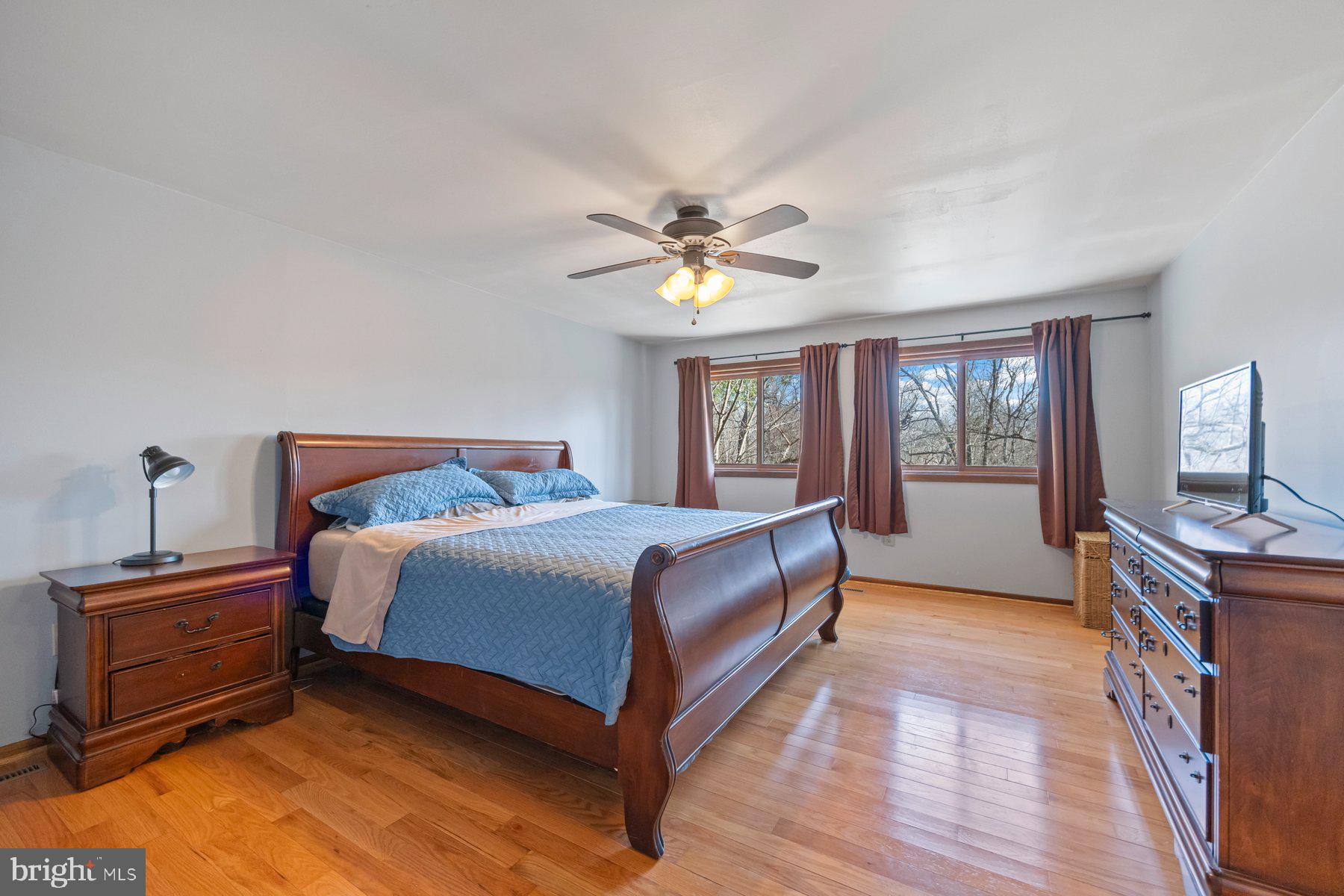 SUNSHINE ACRES - Residential