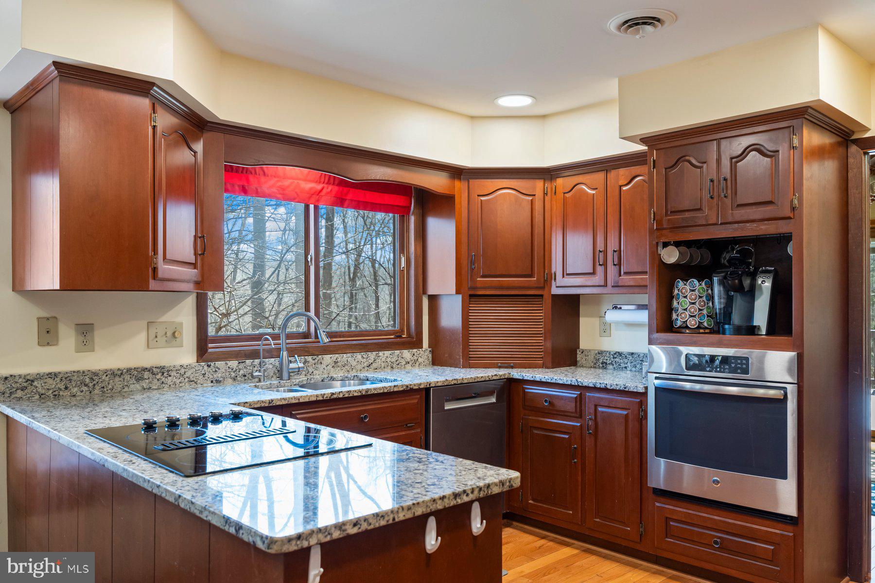 SUNSHINE ACRES - Residential