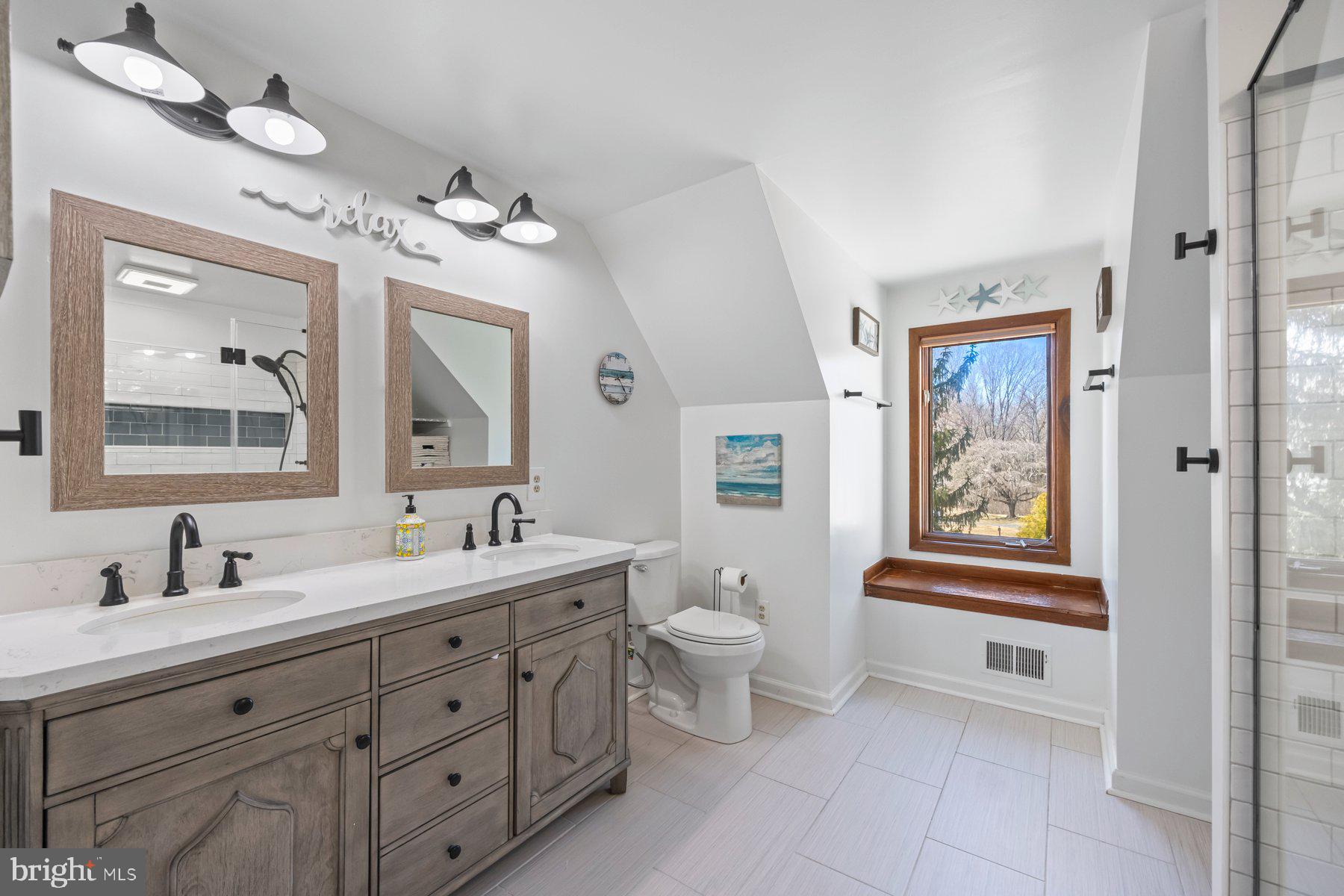 SUNSHINE ACRES - Residential