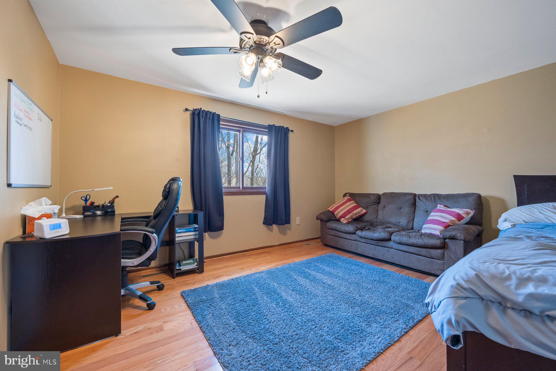 SUNSHINE ACRES - Residential