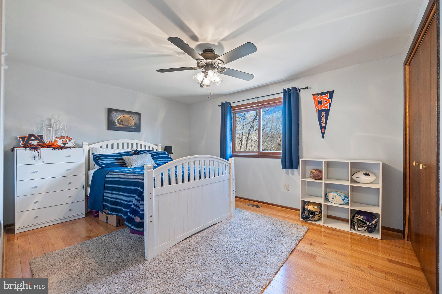 SUNSHINE ACRES - Residential