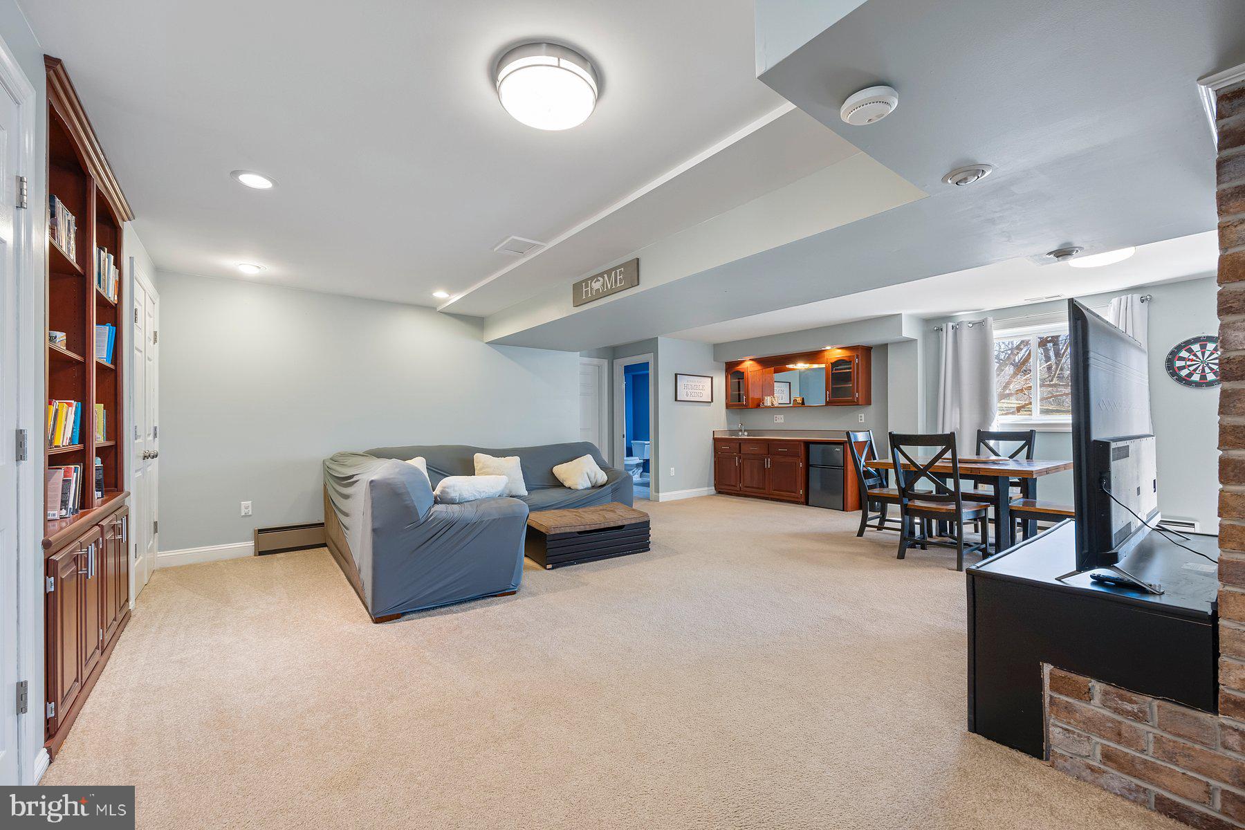 SUNSHINE ACRES - Residential