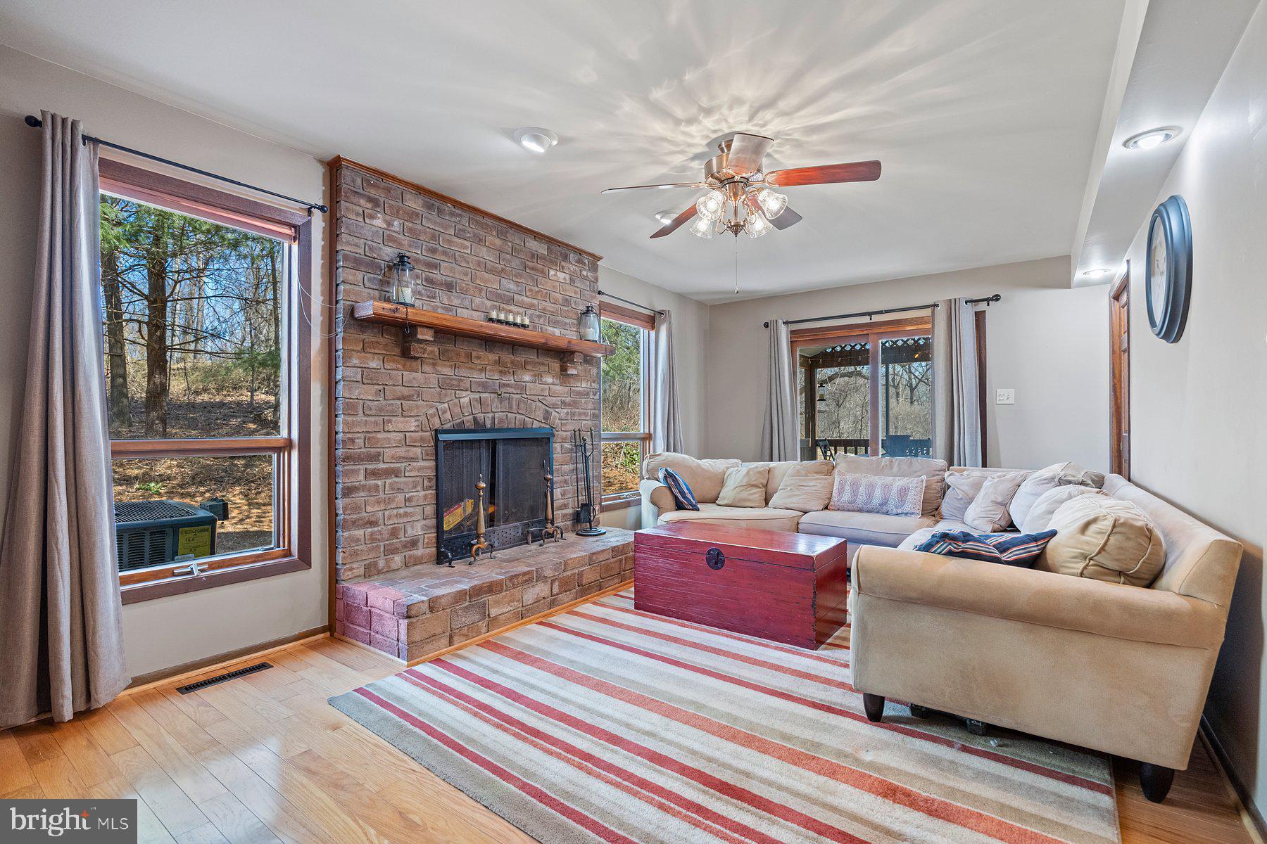 SUNSHINE ACRES - Residential