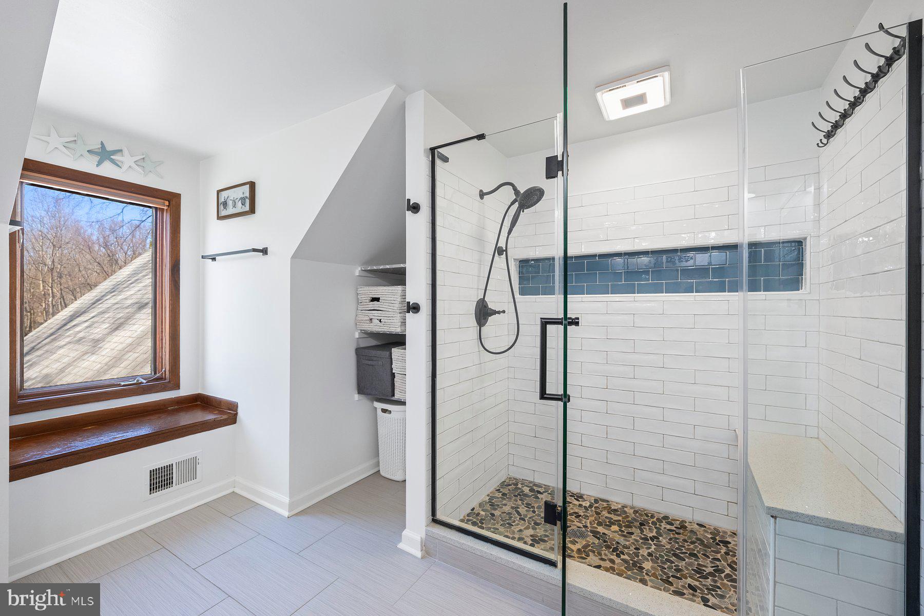 SUNSHINE ACRES - Residential