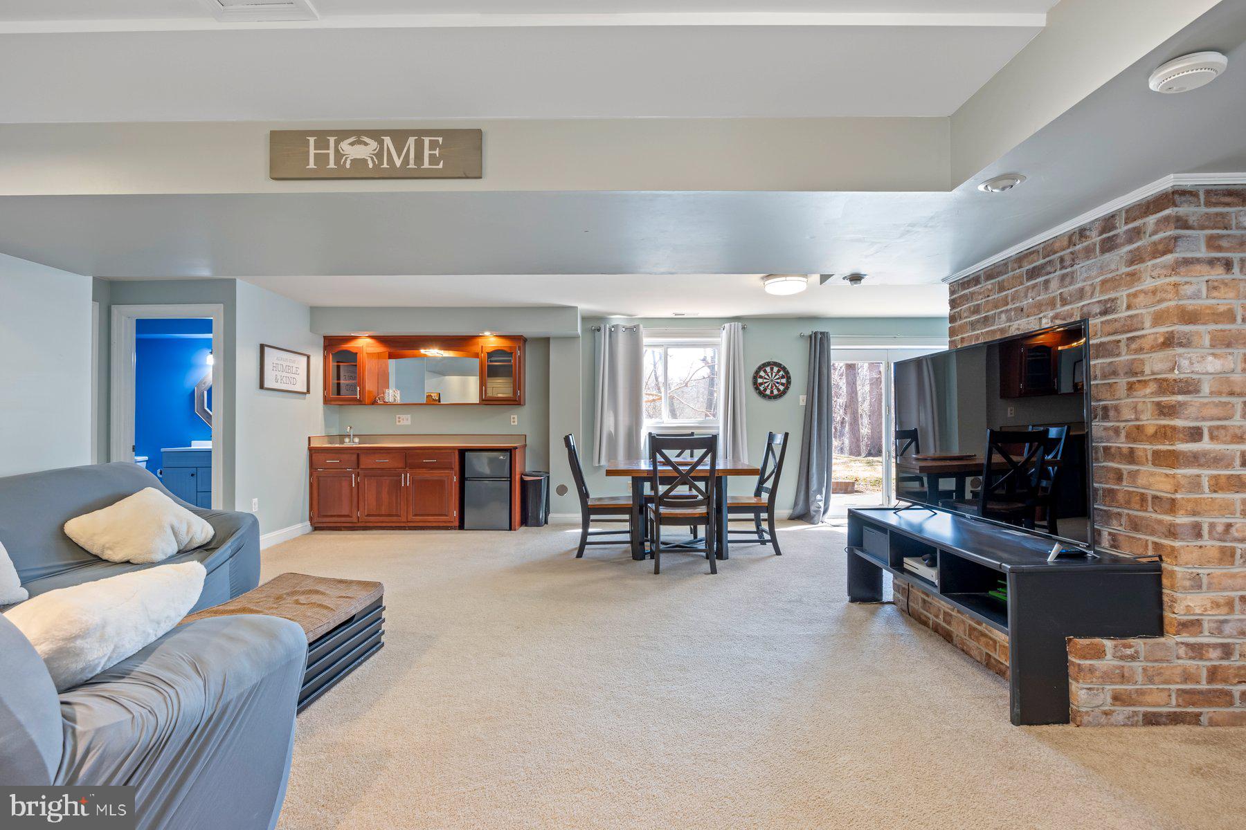 SUNSHINE ACRES - Residential