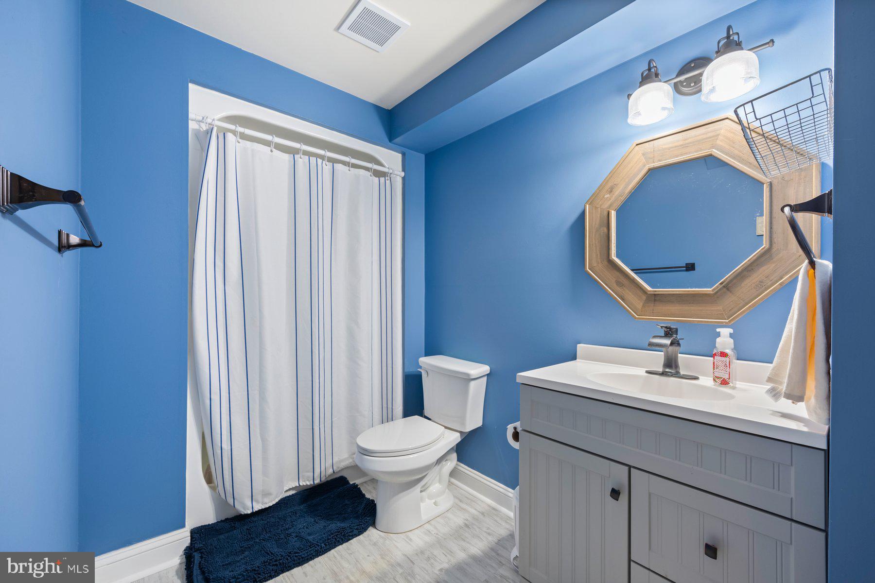 SUNSHINE ACRES - Residential