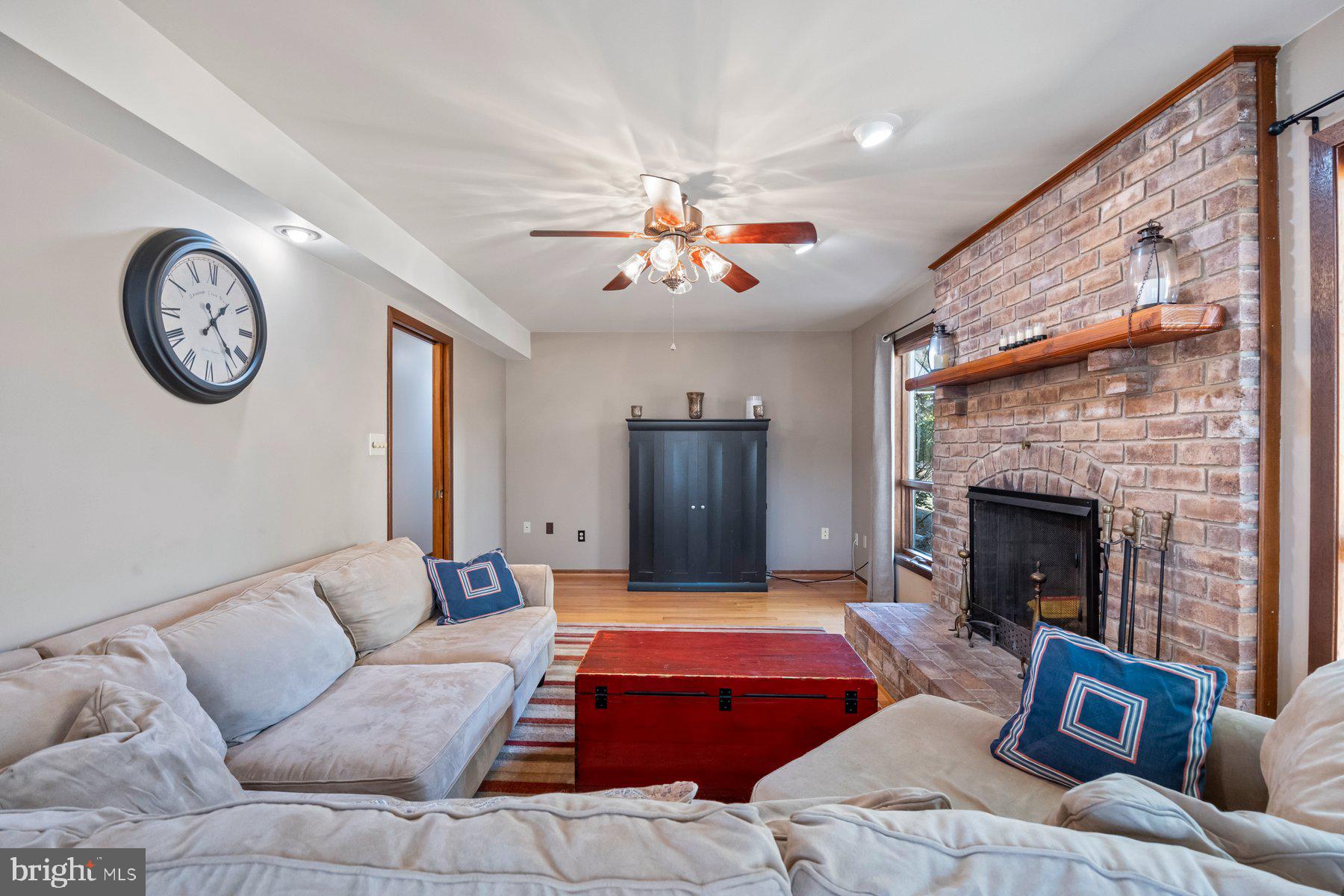 SUNSHINE ACRES - Residential