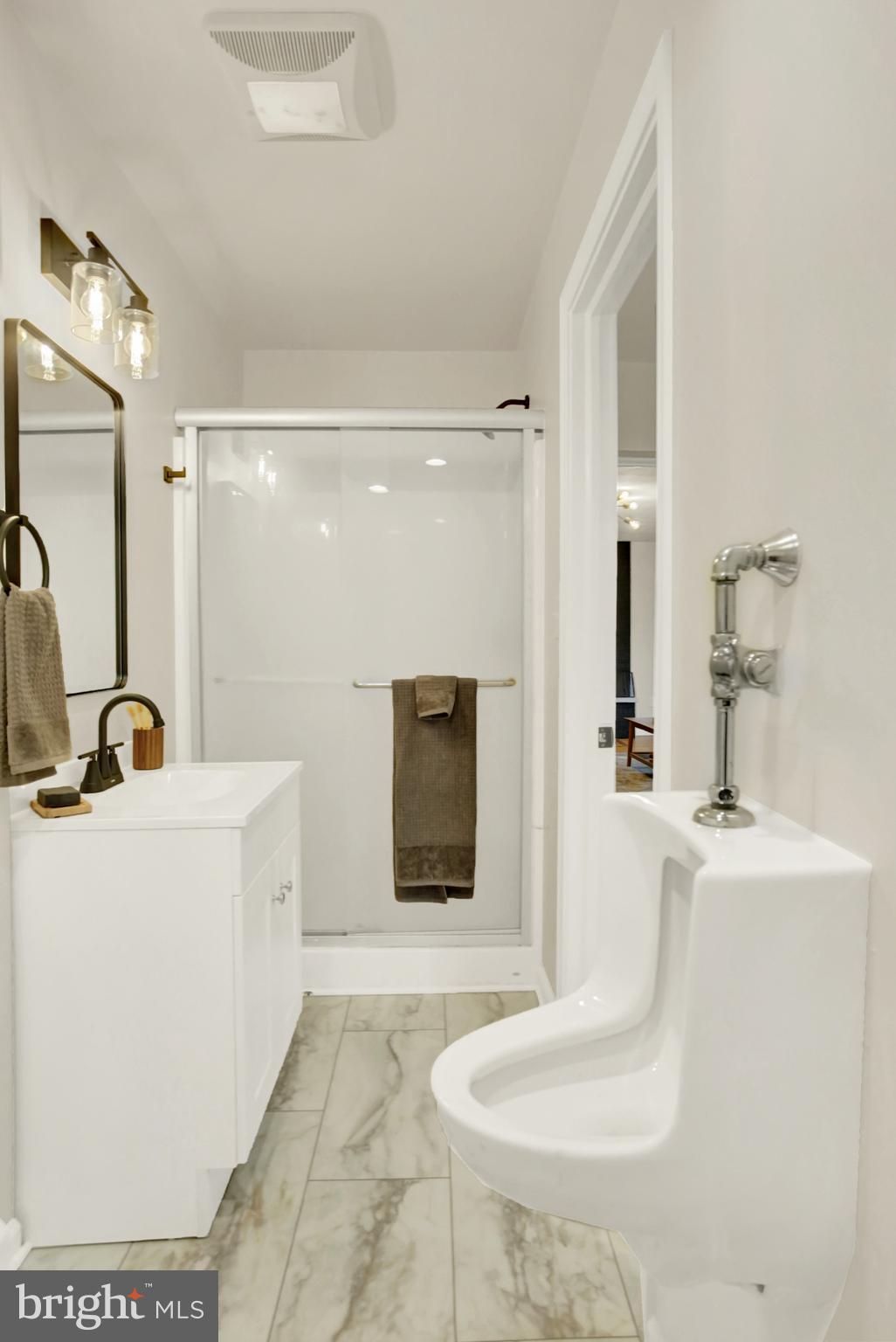 EAST PENNSBORO - Residential