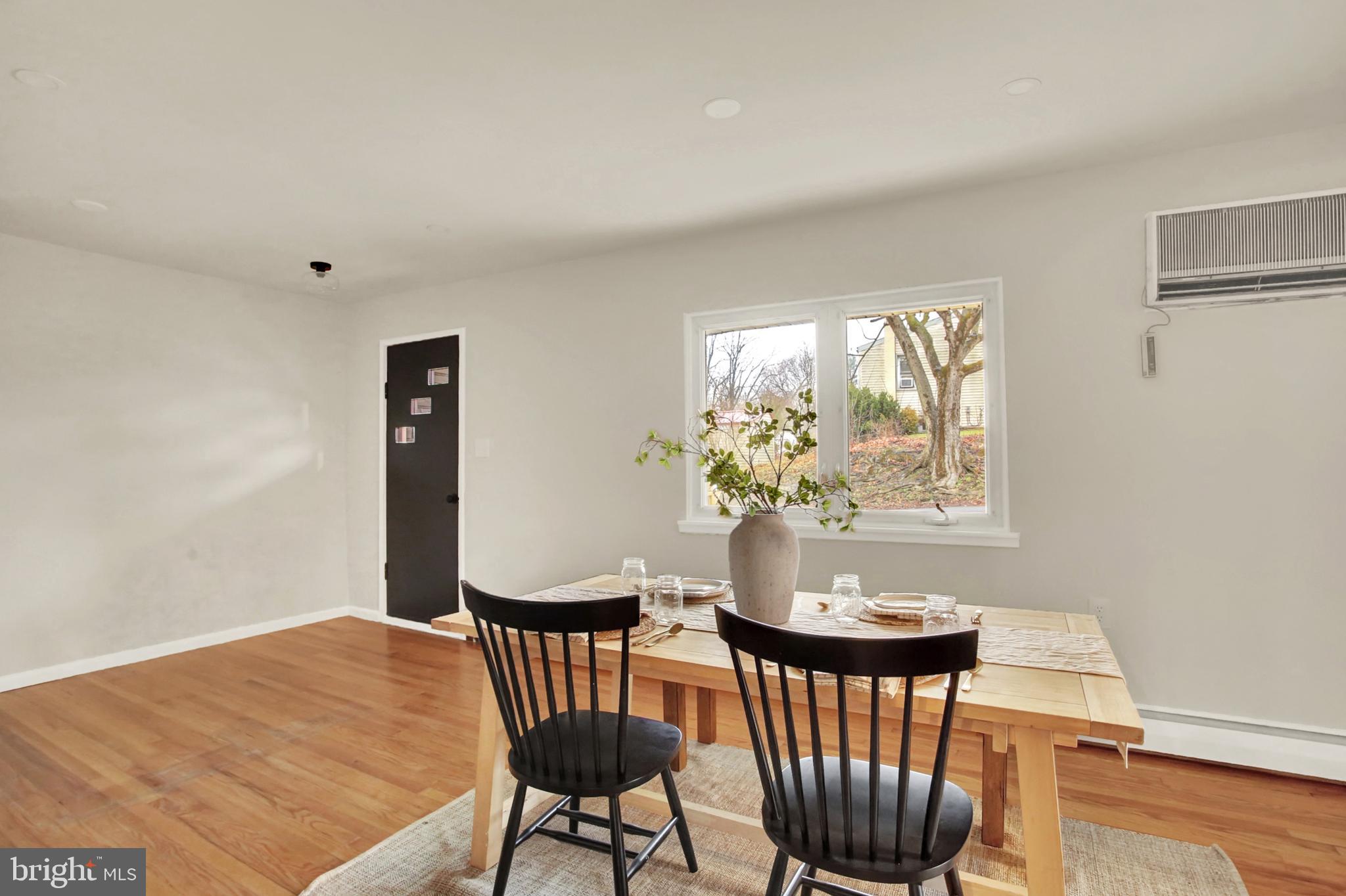 EAST PENNSBORO - Residential