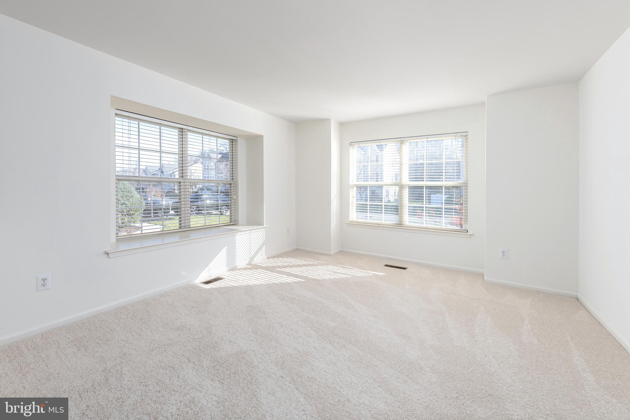 728 BARTON RUN BOULEVARD