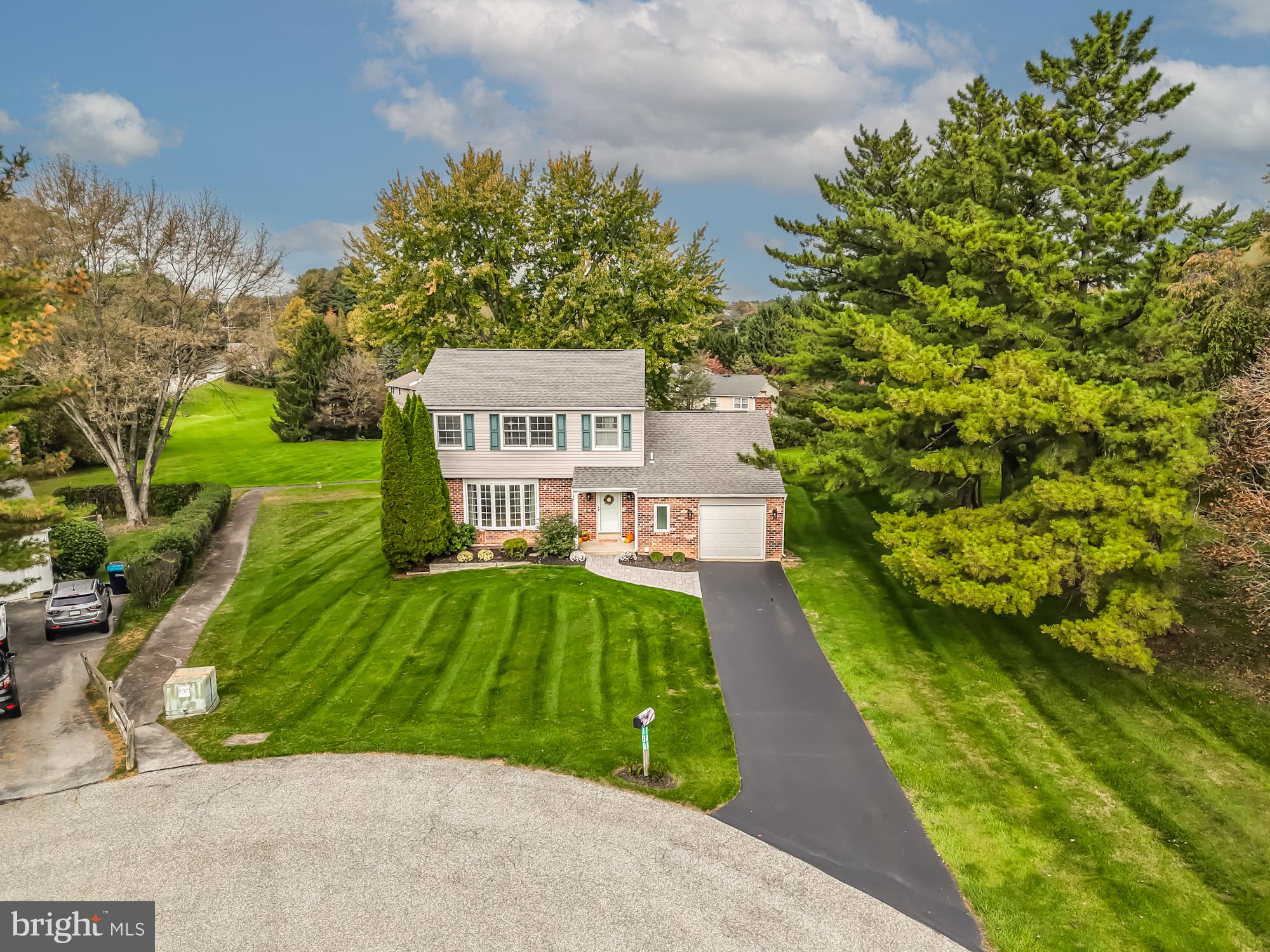 108 W GLAMORGAN COURT