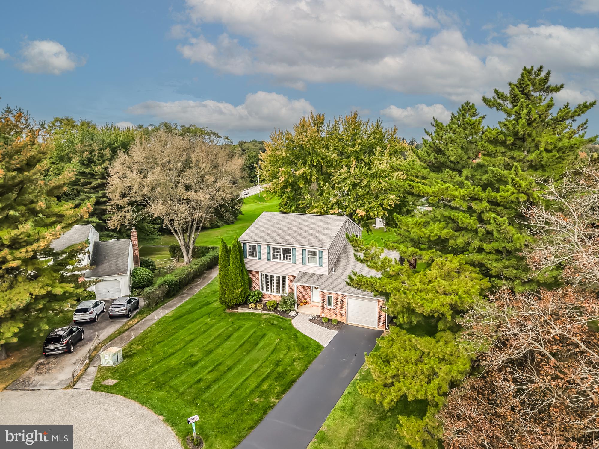 108 W GLAMORGAN COURT