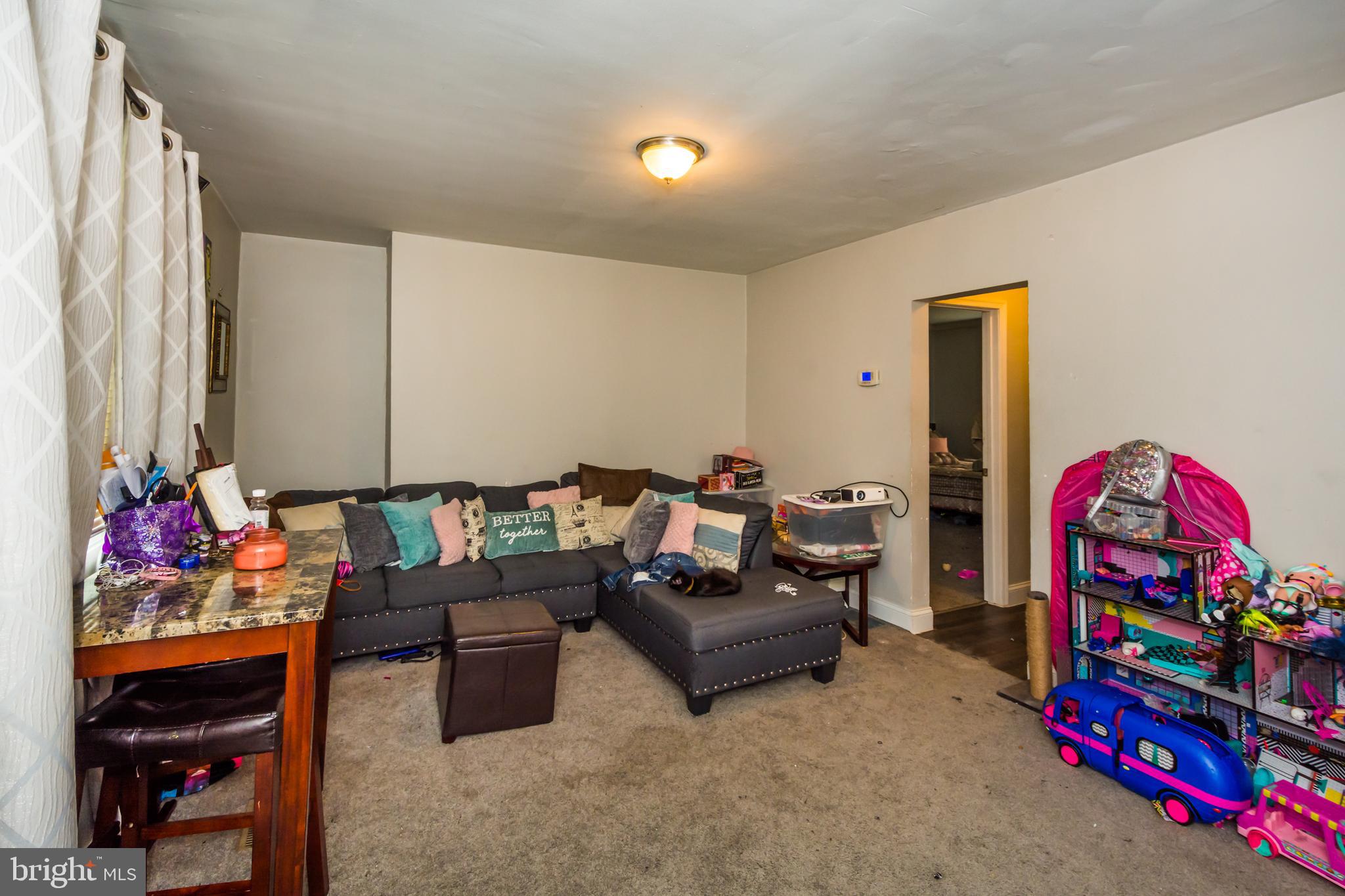 GLEN OAKS - Residential