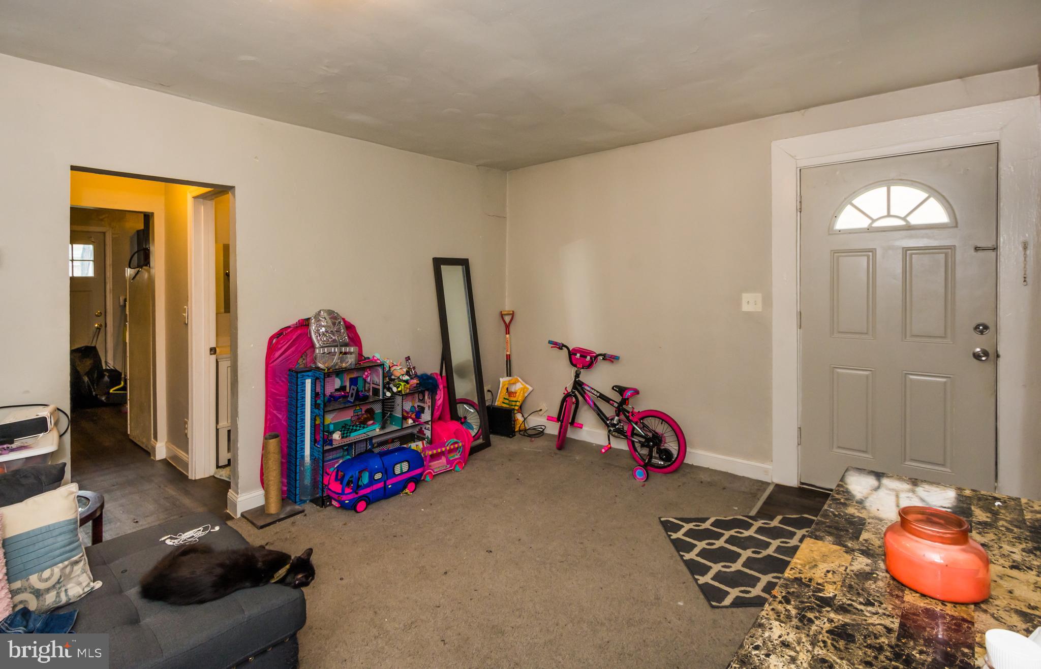 GLEN OAKS - Residential