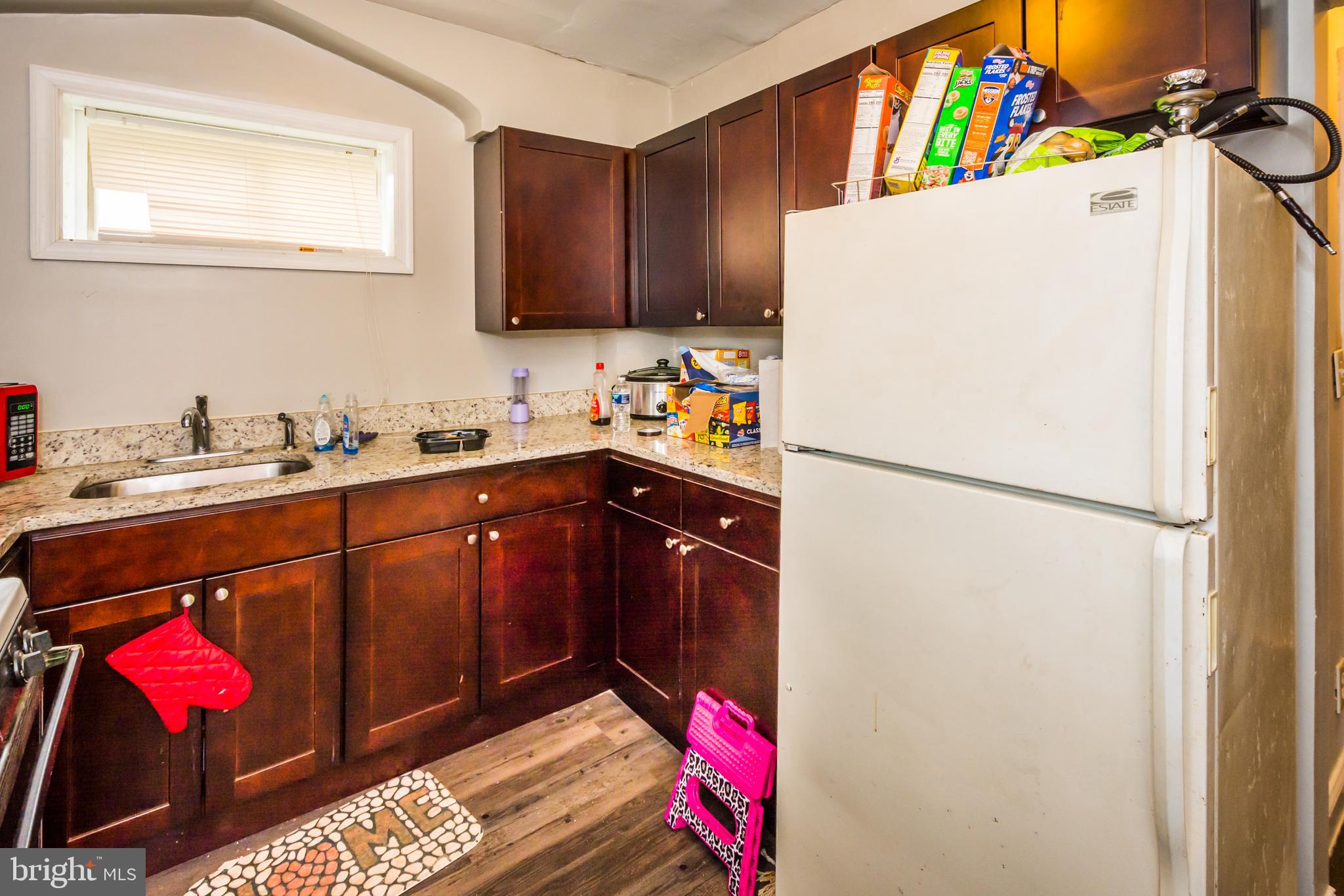 GLEN OAKS - Residential