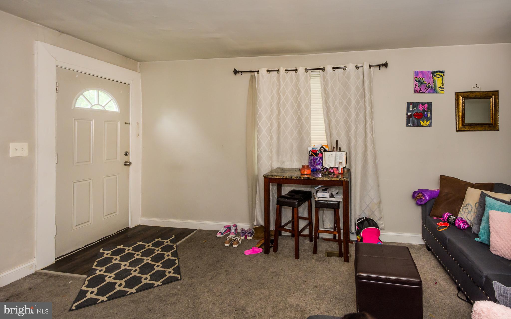 GLEN OAKS - Residential