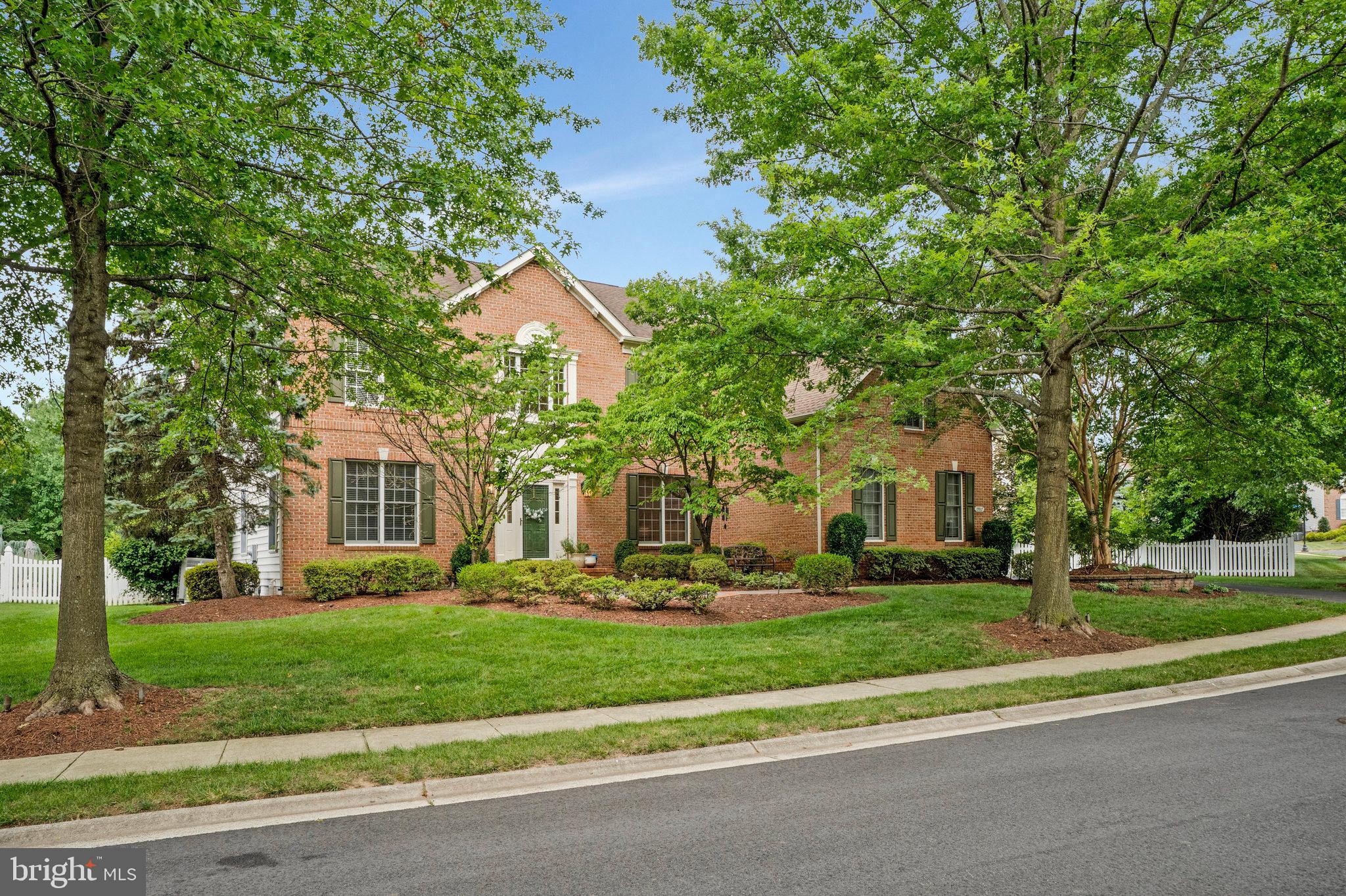 19917 INTERLACHEN CIRCLE