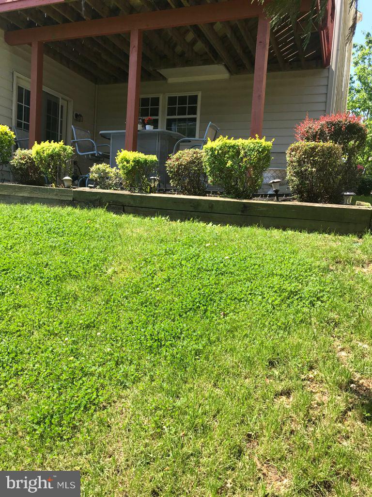 WINDSOR KNOLL - Residential