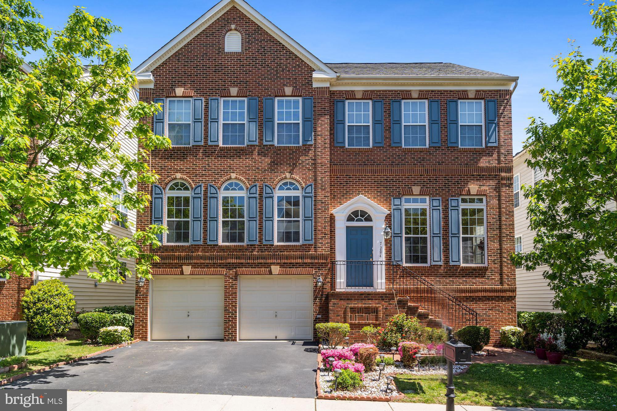 WINDSOR KNOLL - Residential