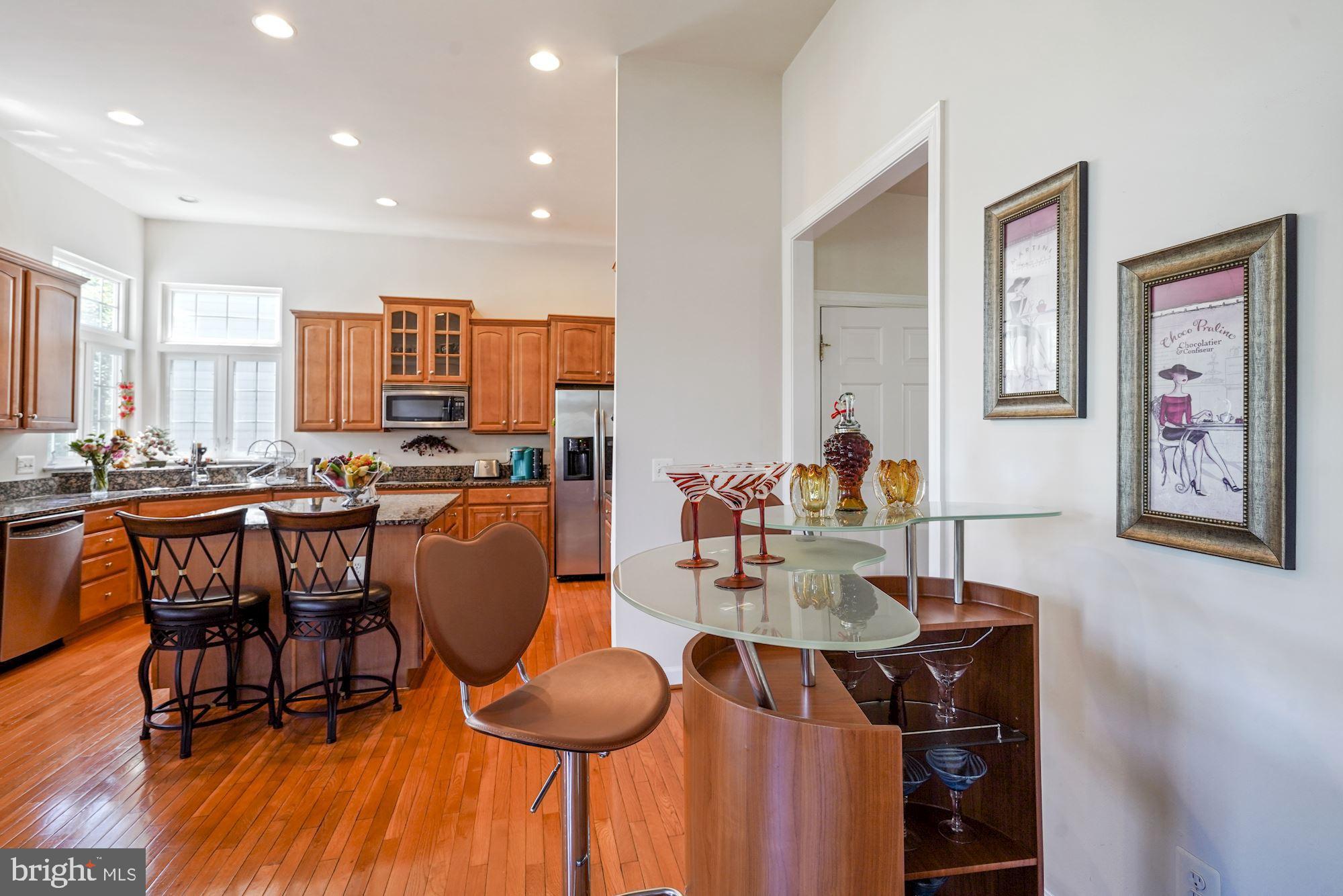 WINDSOR KNOLL - Residential