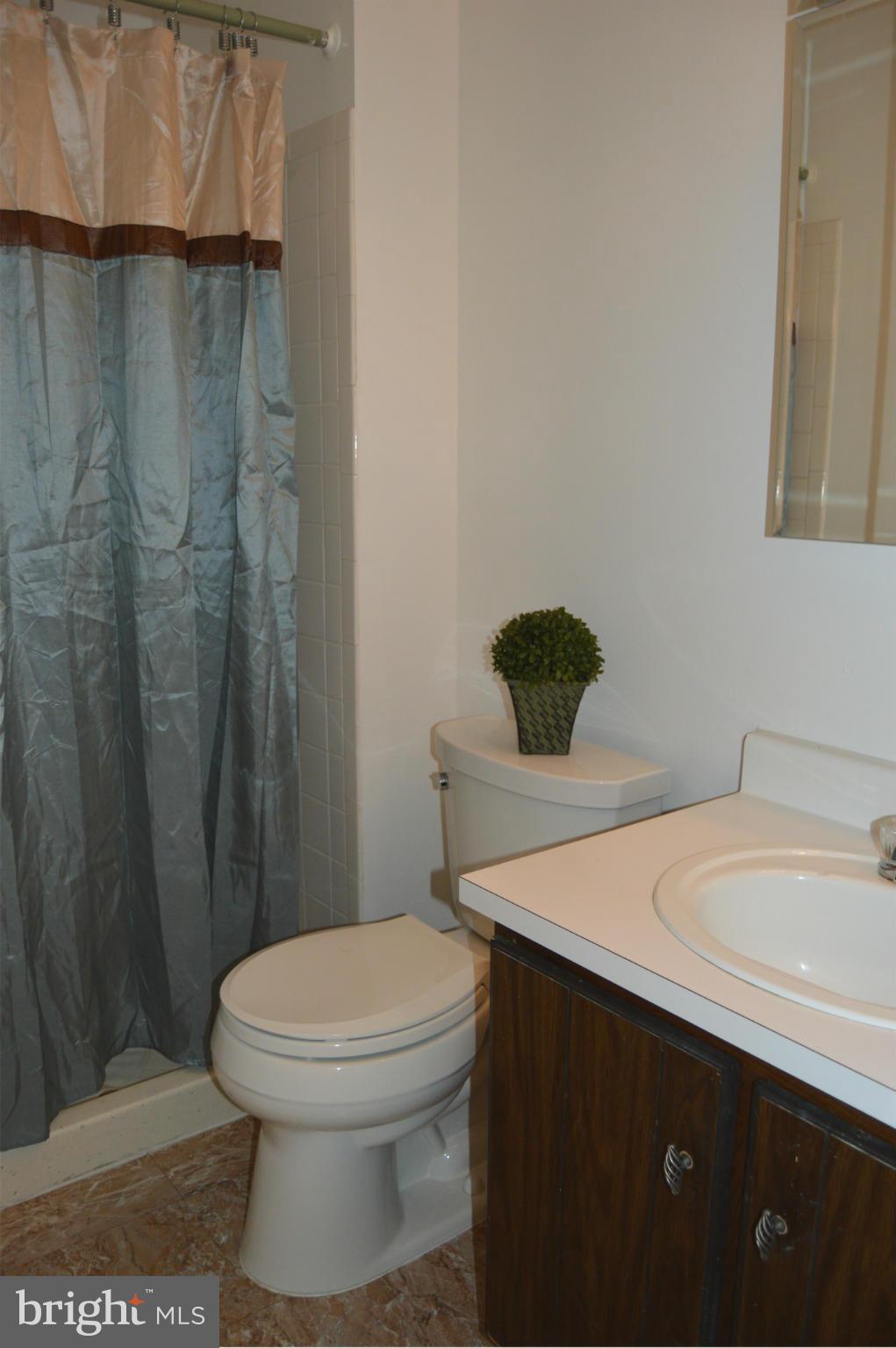 GLEN ORA - PLAT 9 - Residential