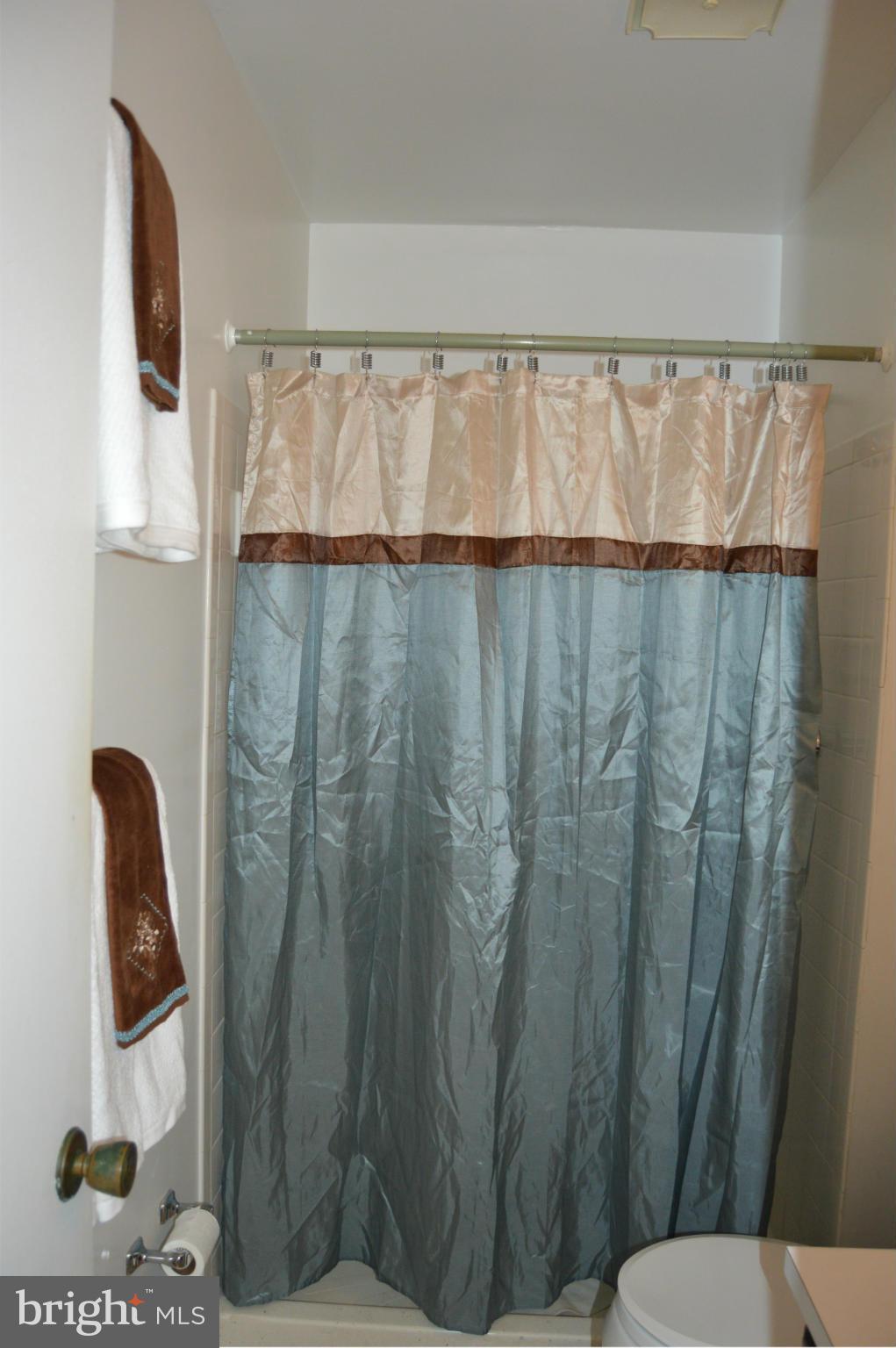 GLEN ORA - PLAT 9 - Residential