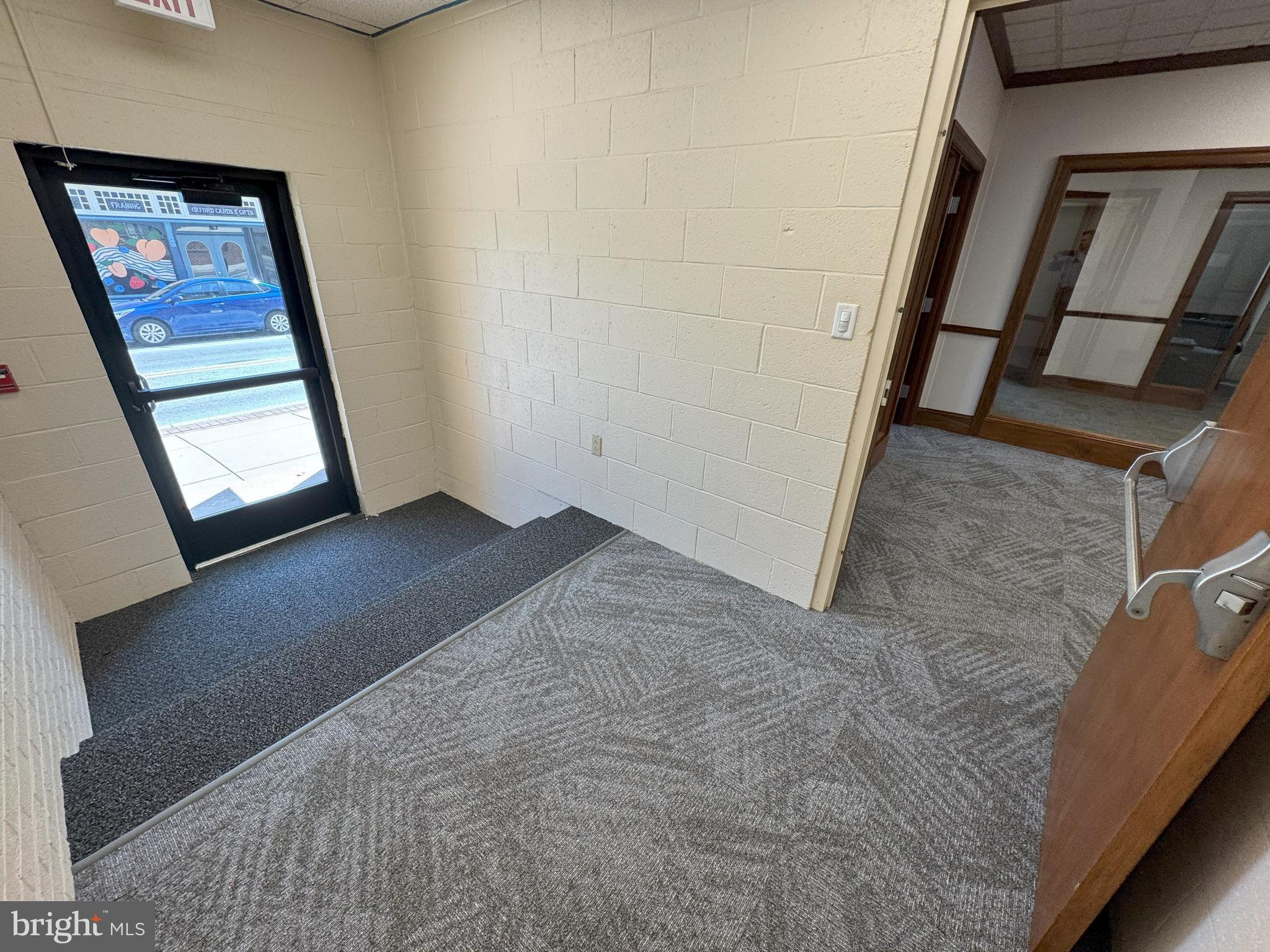 OXFORD BORO - Commercial Lease