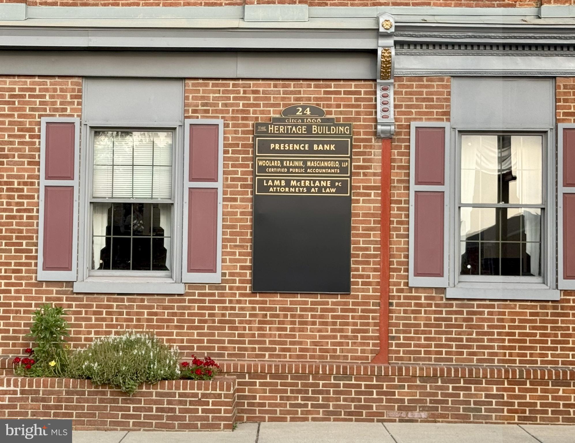 OXFORD BORO - Commercial Lease