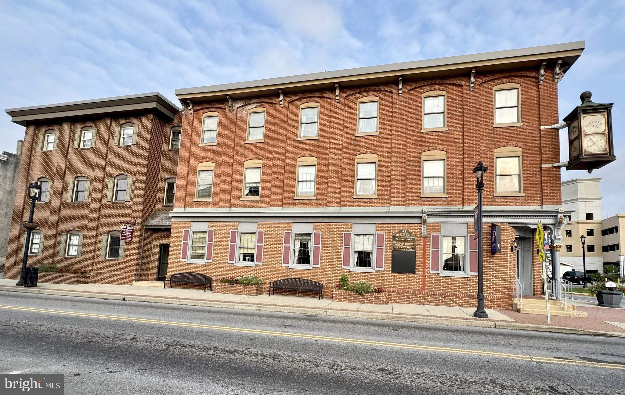 OXFORD BORO - Commercial Lease