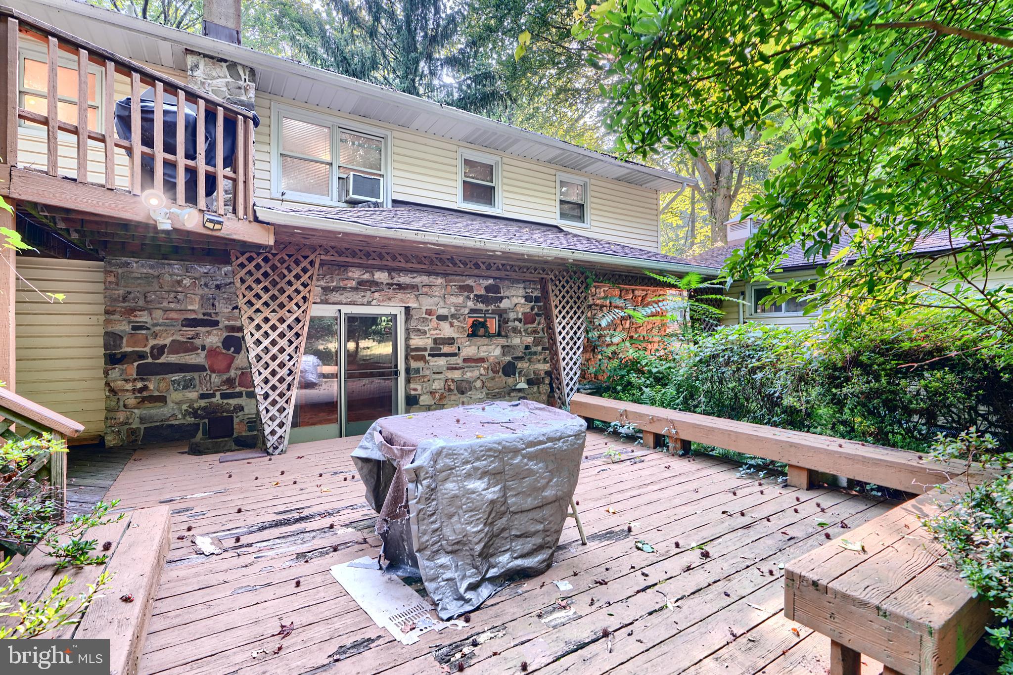 6065 POPLAR ROAD