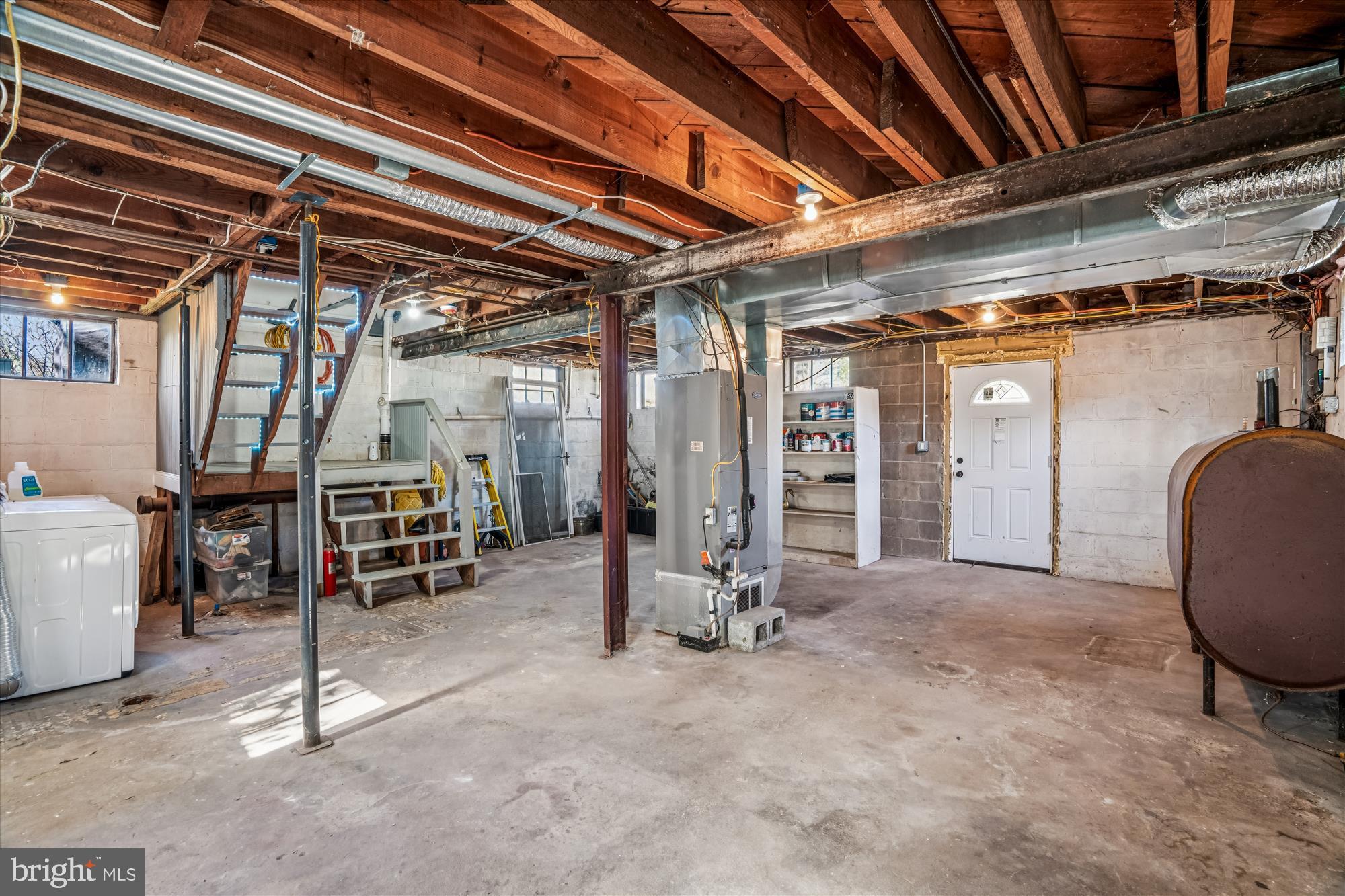 SILVER SPRING - Residential