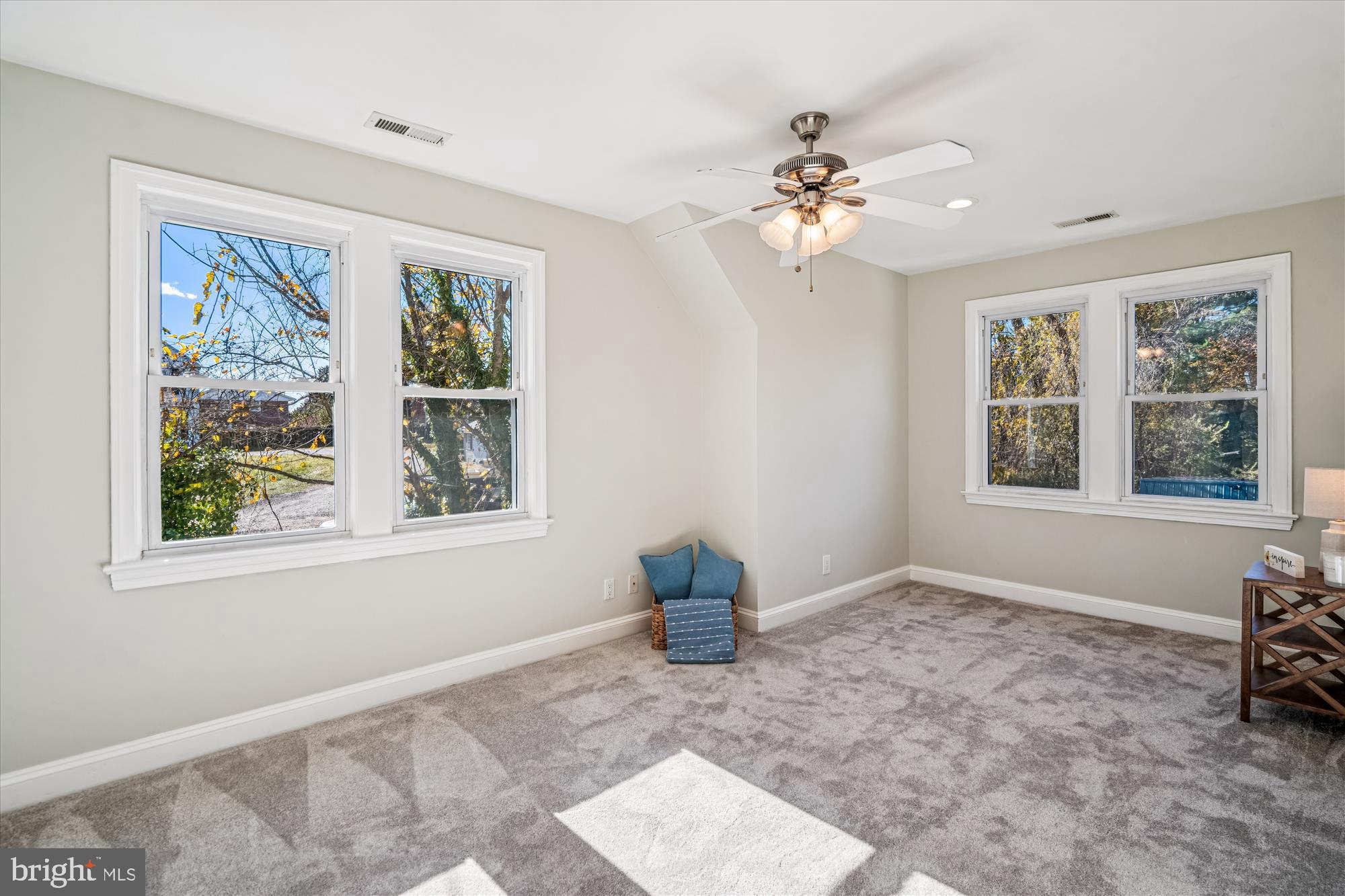 SILVER SPRING - Residential