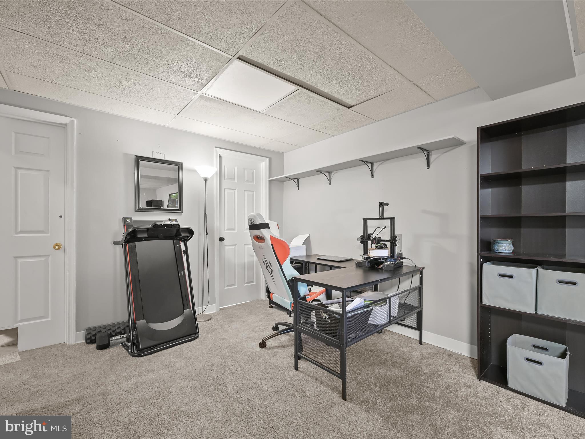 KINGS MEADE - Residential