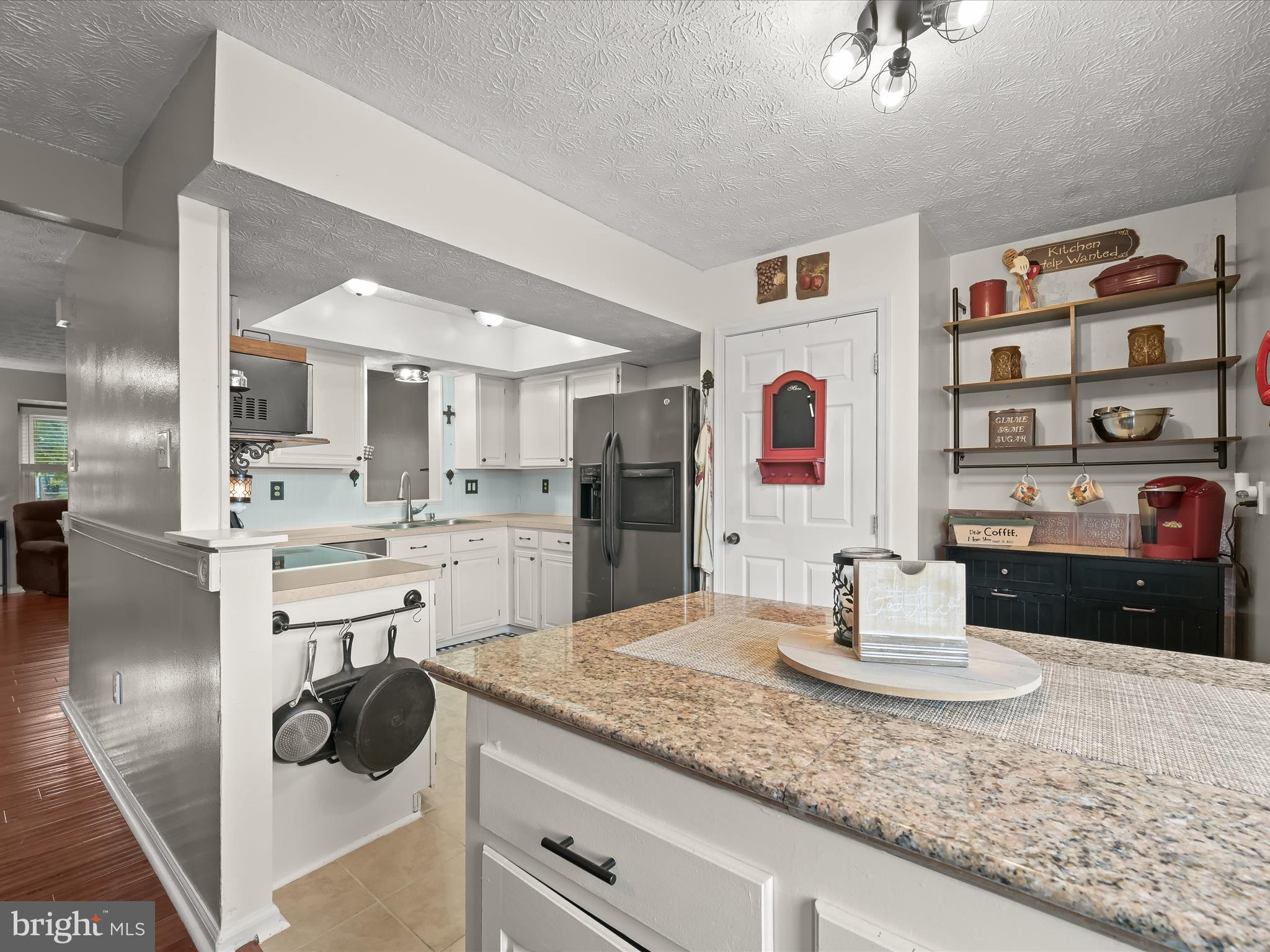 KINGS MEADE - Residential