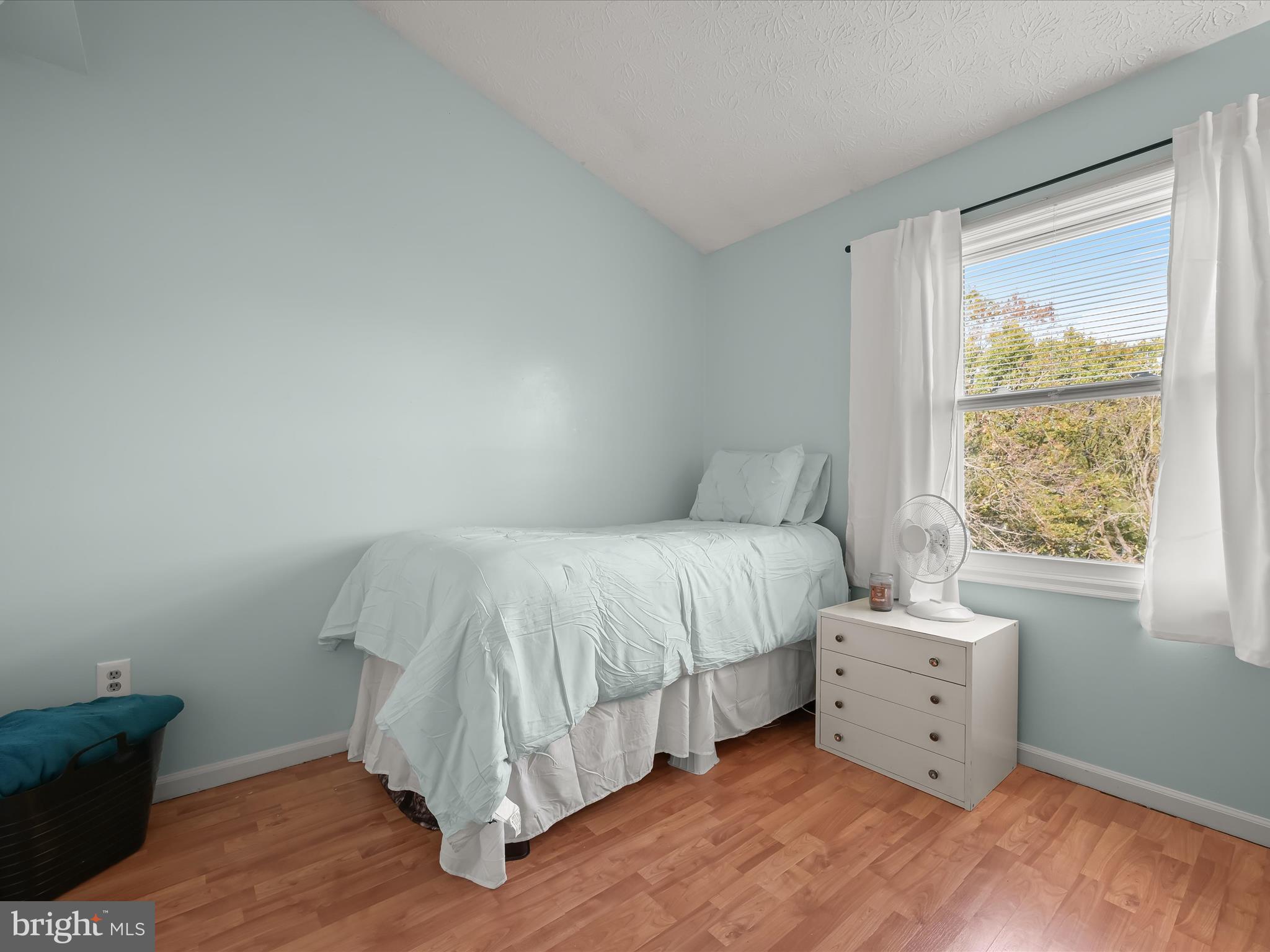 KINGS MEADE - Residential