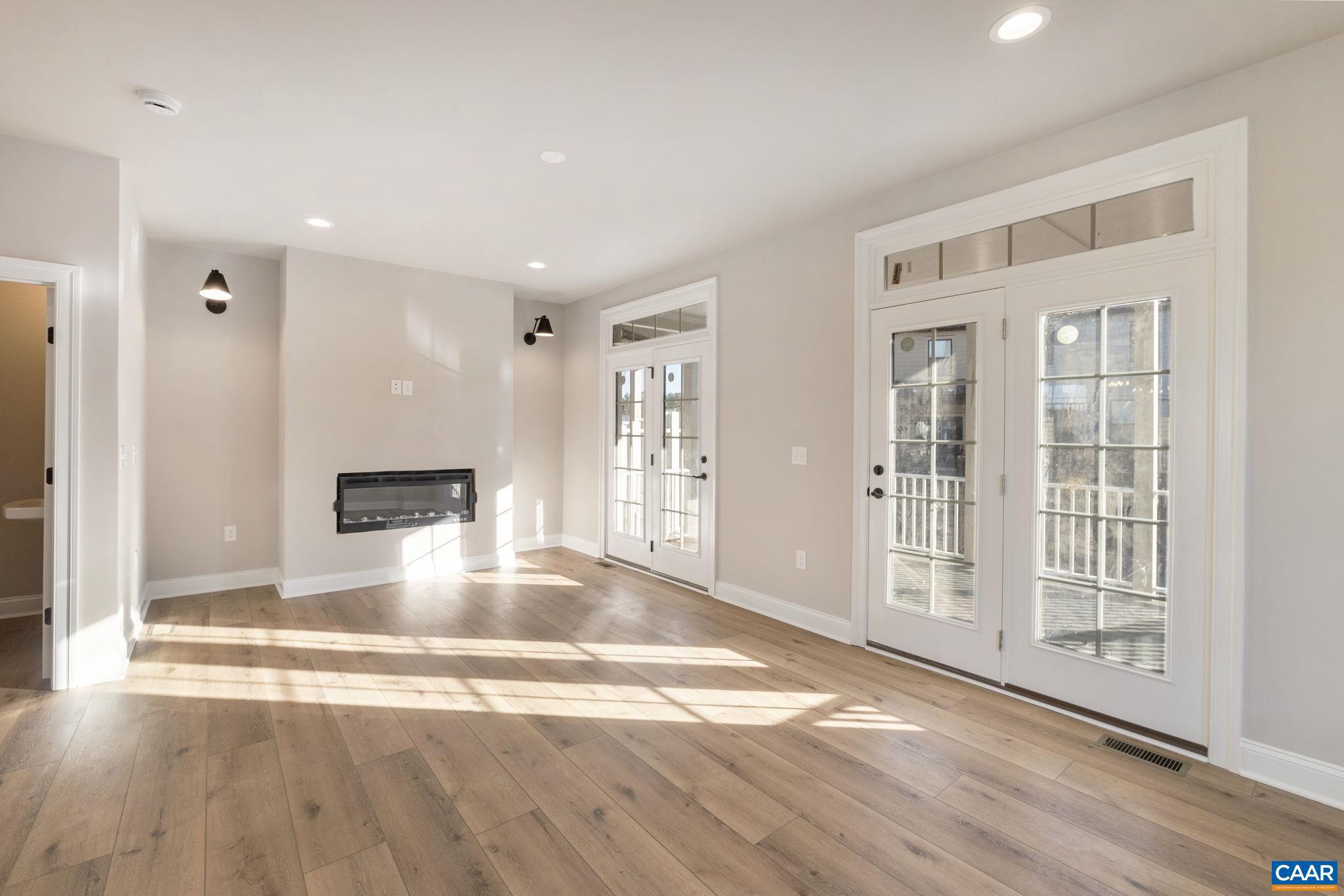 OLD TRAIL - Residential