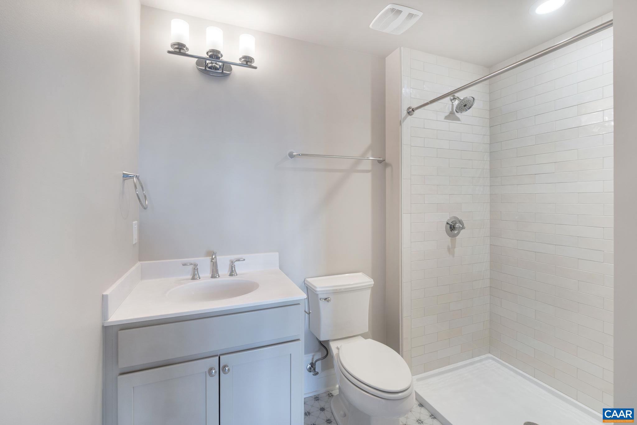 OLD TRAIL - Residential