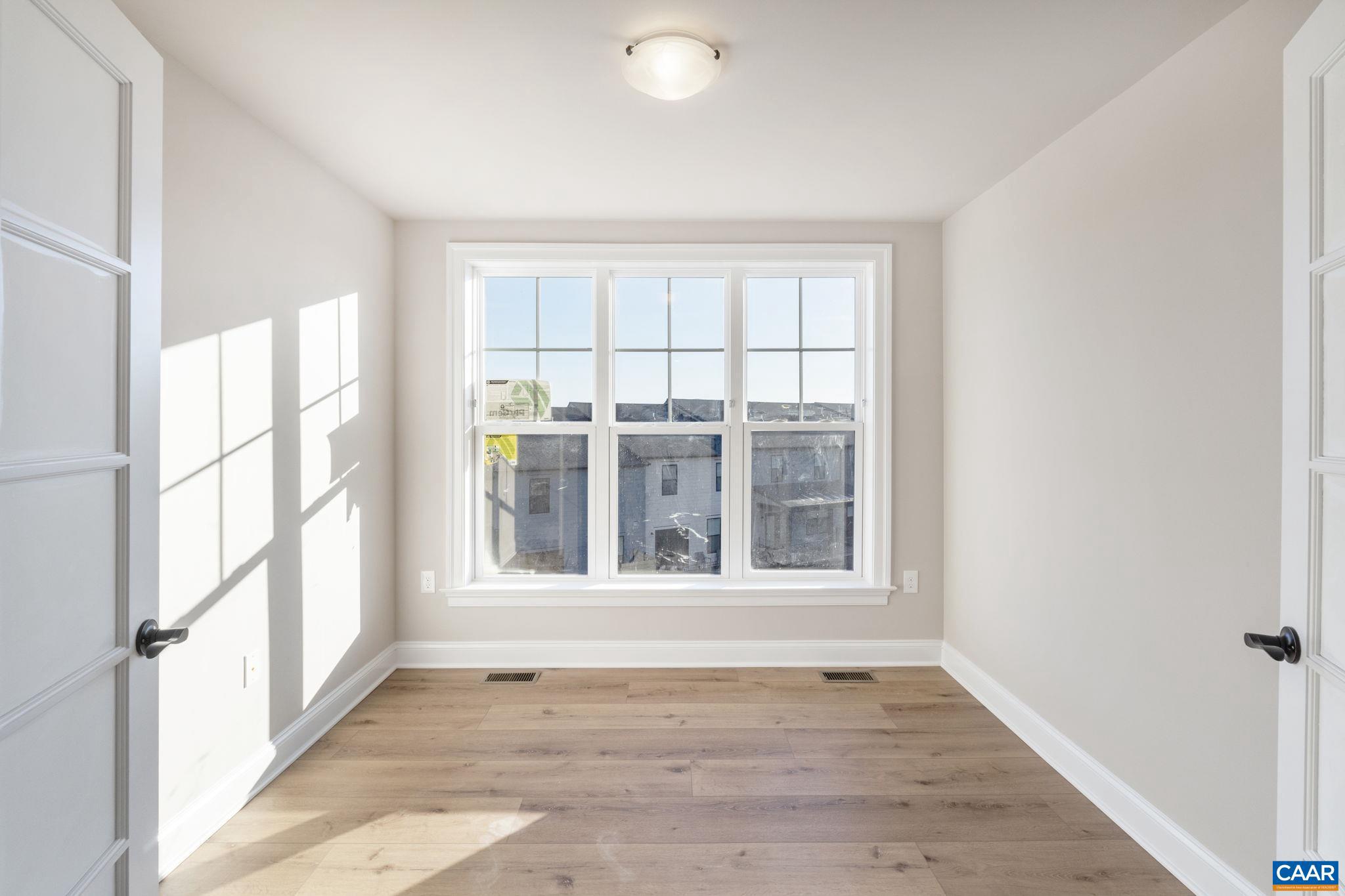 OLD TRAIL - Residential