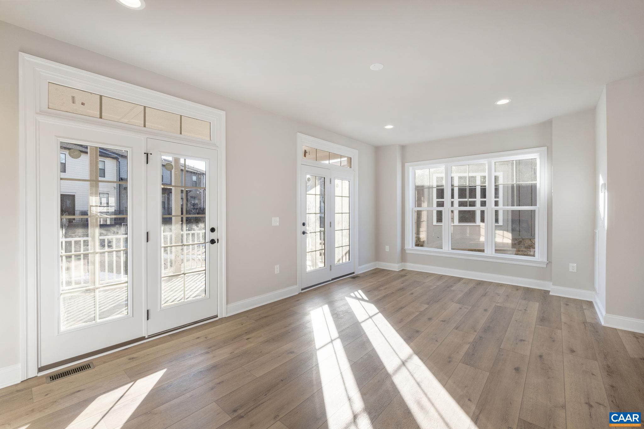 OLD TRAIL - Residential