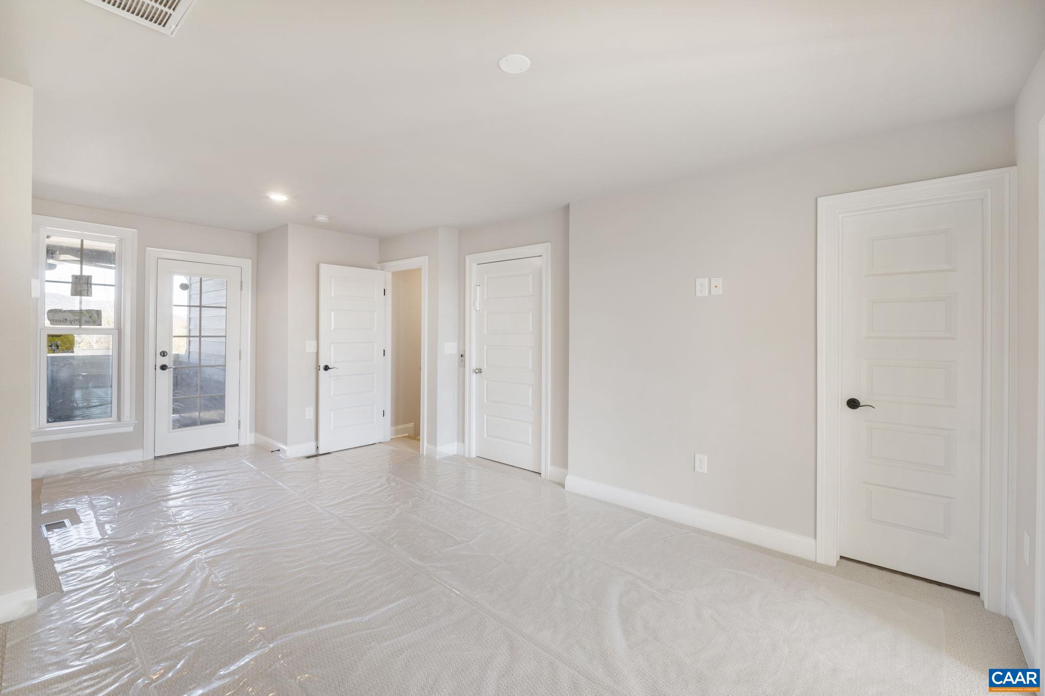 OLD TRAIL - Residential