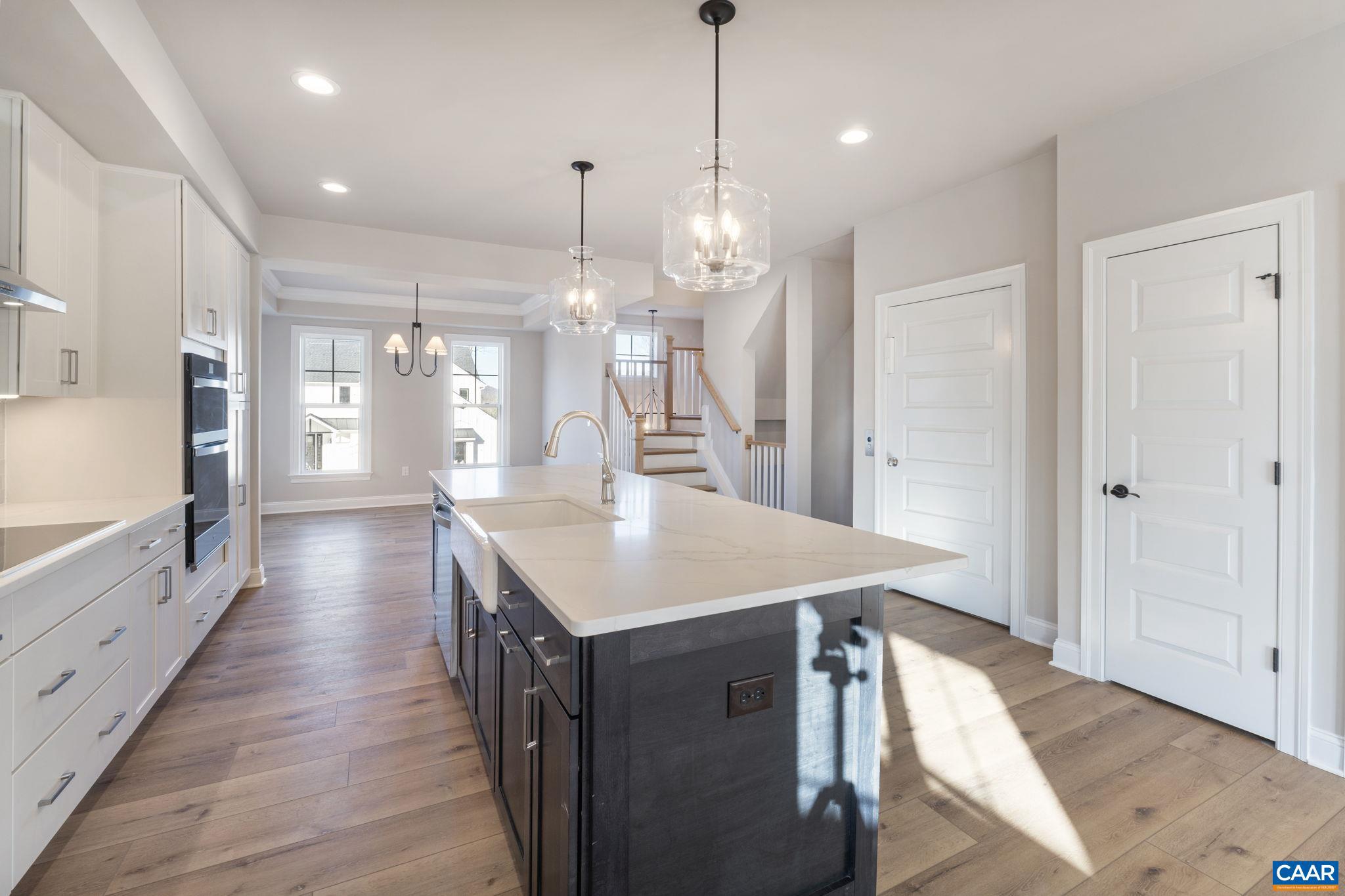 OLD TRAIL - Residential