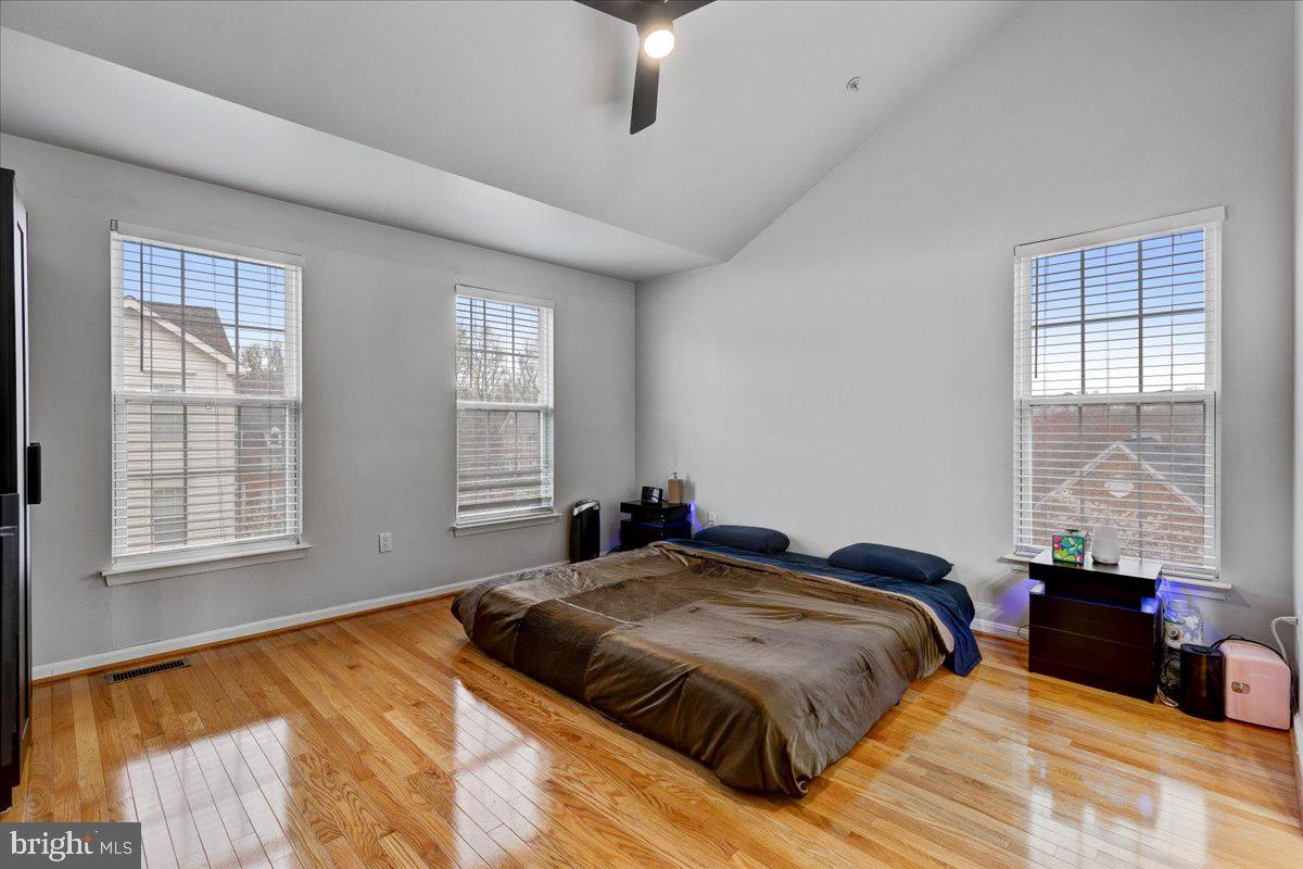 WOODVIEW VILLAGE WEST - Residential