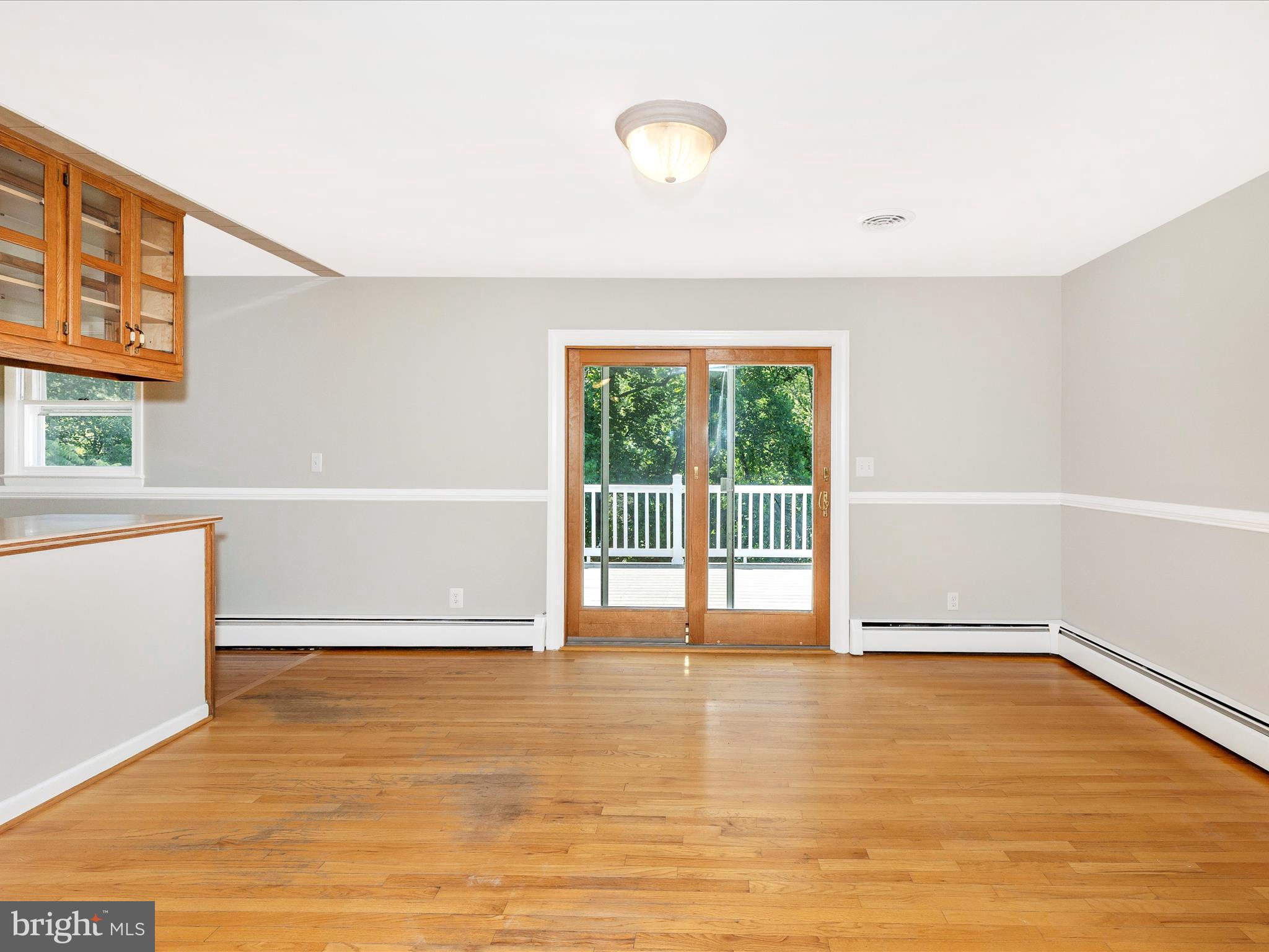 4431 CHERRY TREE LANE
