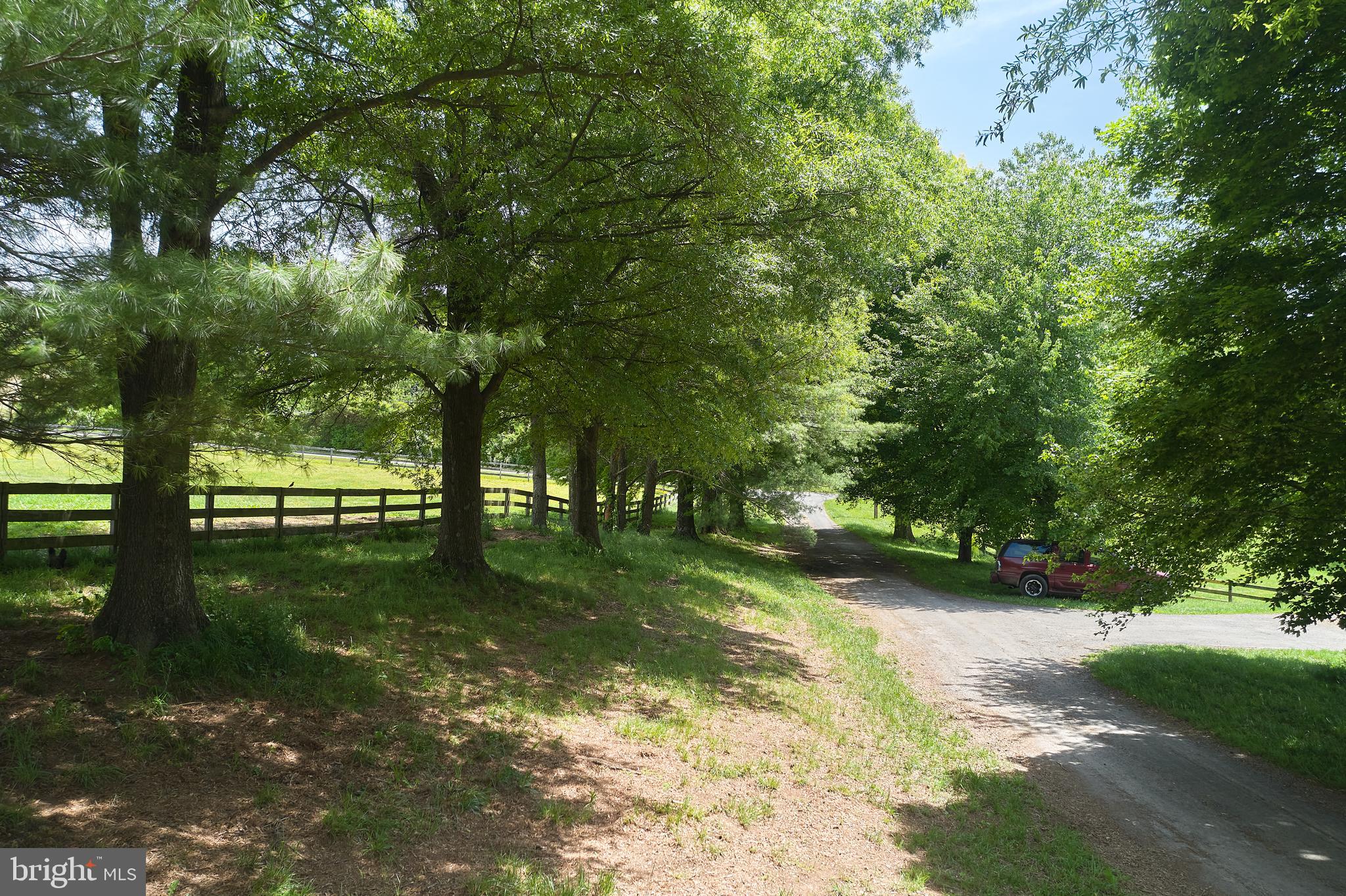 DAMASCUS OUTSIDE - Farm